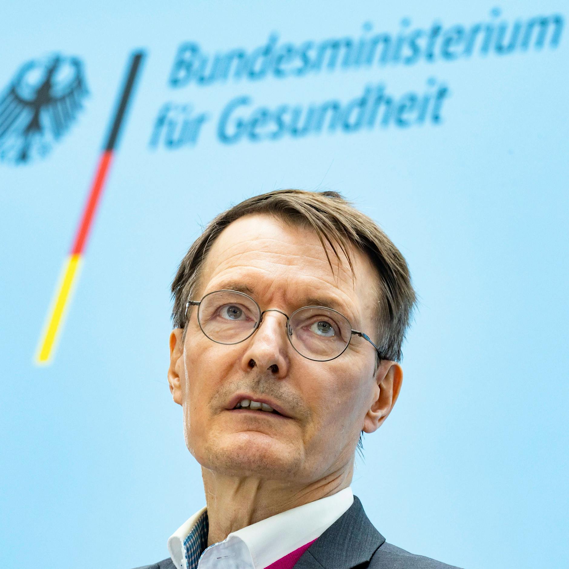 Jetzt gibt es auch Gesundheitsminister Lauterbach zu: Kita-Schließungen wegen Corona waren unnötig!