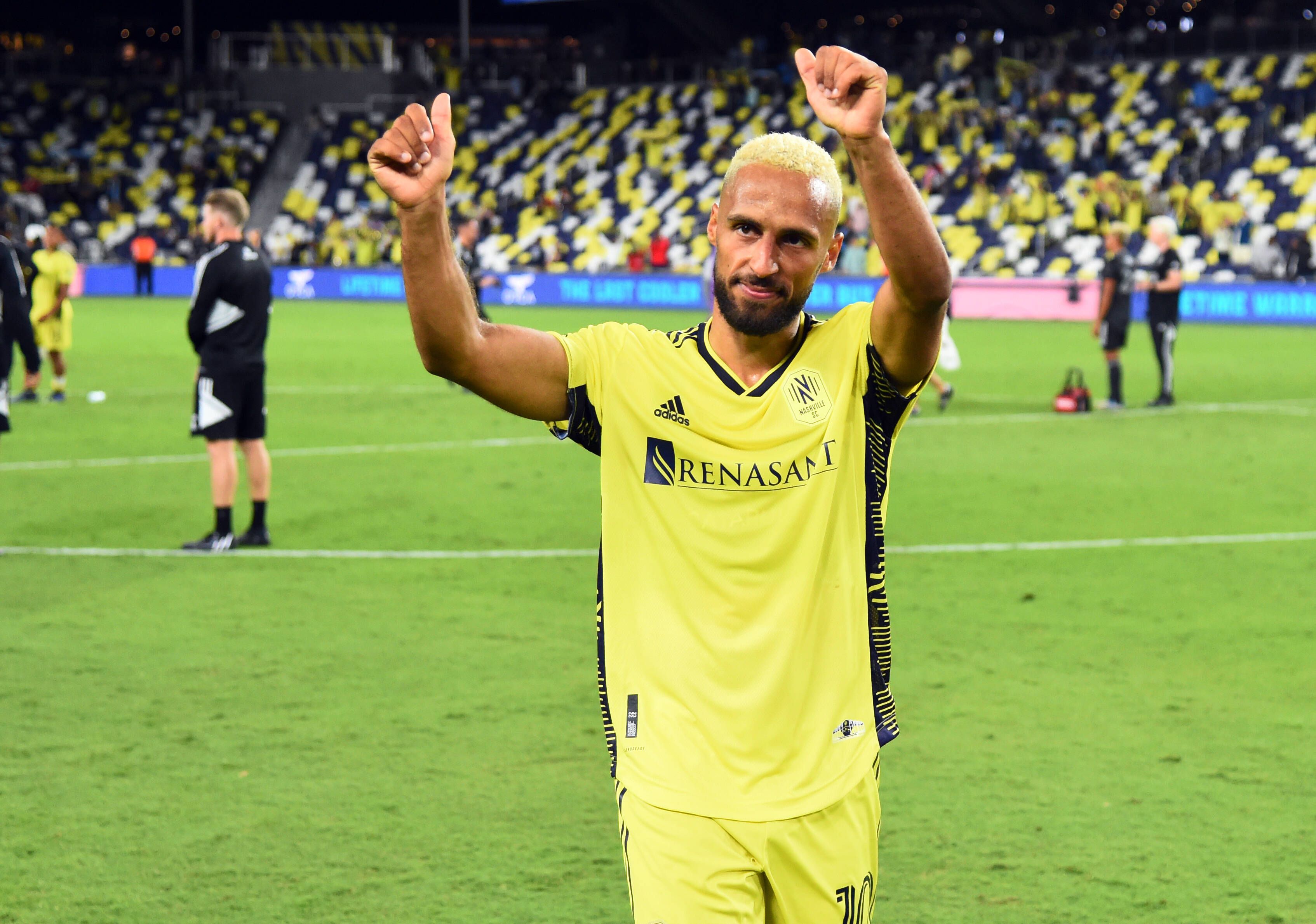 Image - Nowitzki, Draisaitl, Mukhtar: Ex-Hertha-Star setzt sich die US-Krone auf – und träumt von den WM in Katar