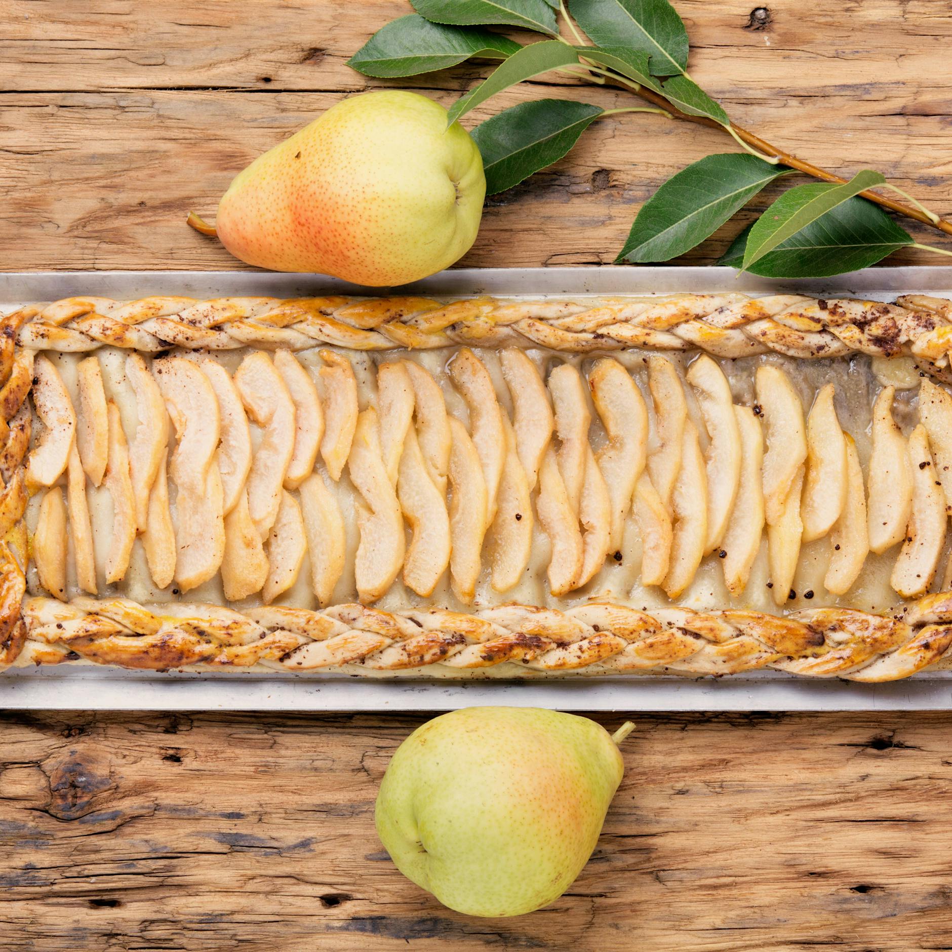 Omas Walnuss-Birnenkuchen – das Rezept für einen genialen Herbst-Hochgenuss!