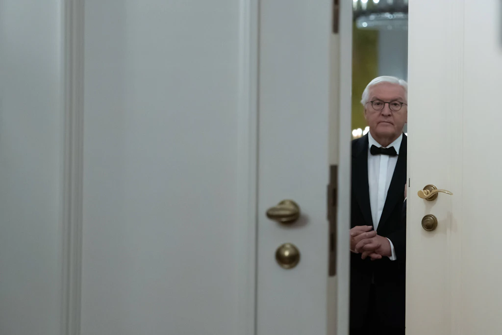Ein Kaiser ohne Kleider: Welche Gesellschaft repräsentiert Bundespräsident Steinmeier?