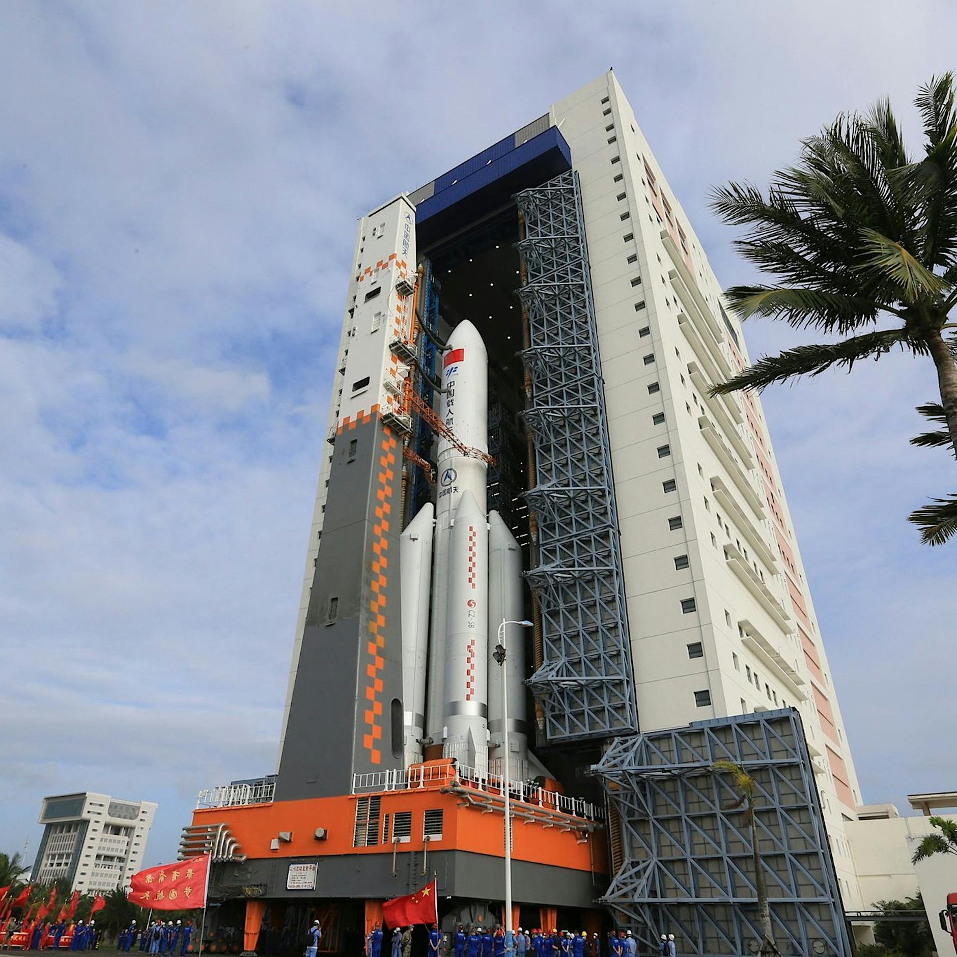 Chinesischer Raketenrest abgestürzt – Luftraum über Spanien gesperrt