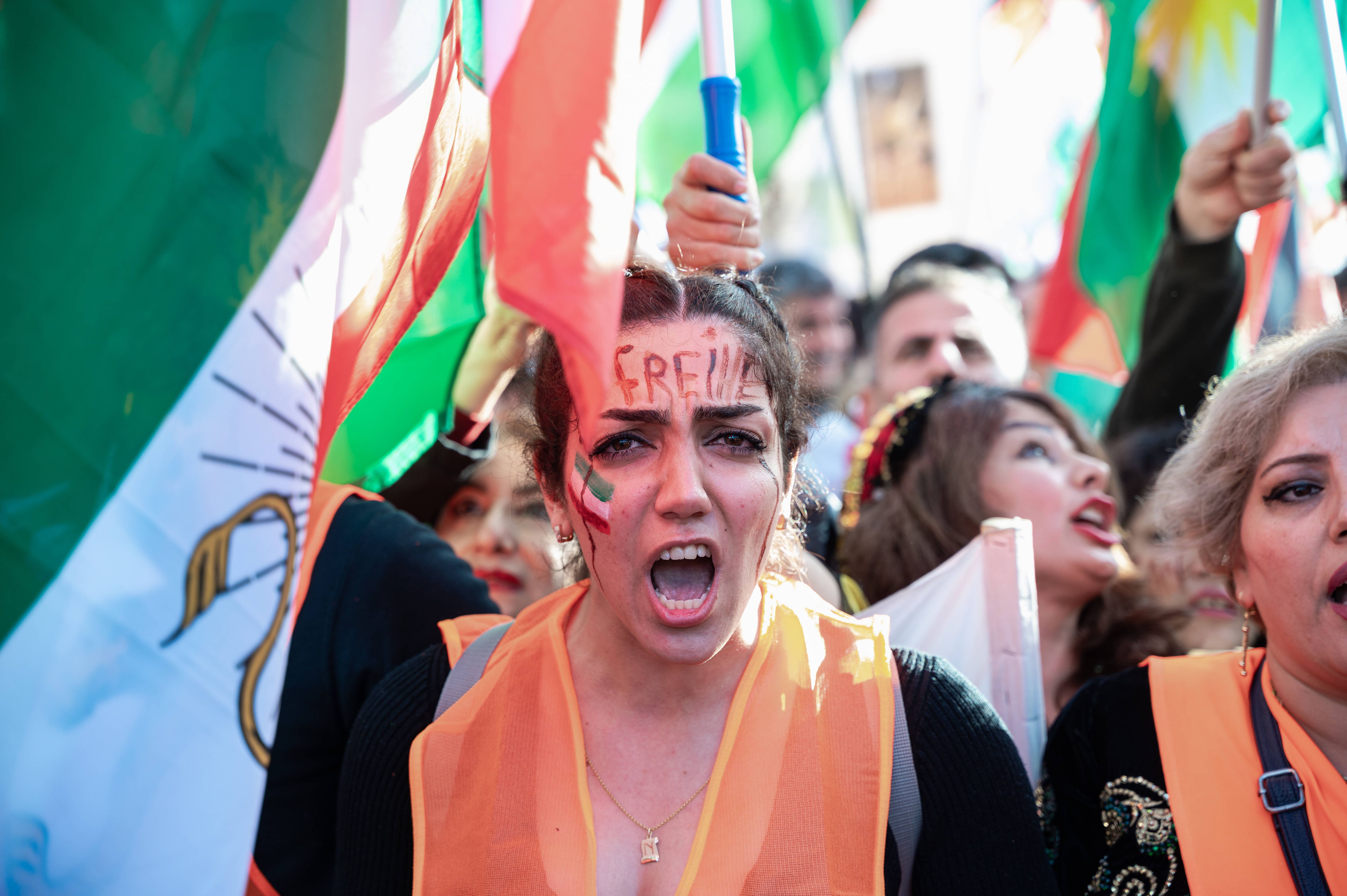 Iran-Protest Und „Frieden Jetzt!“: Tausende Bei Demos In Berlin Erwartet