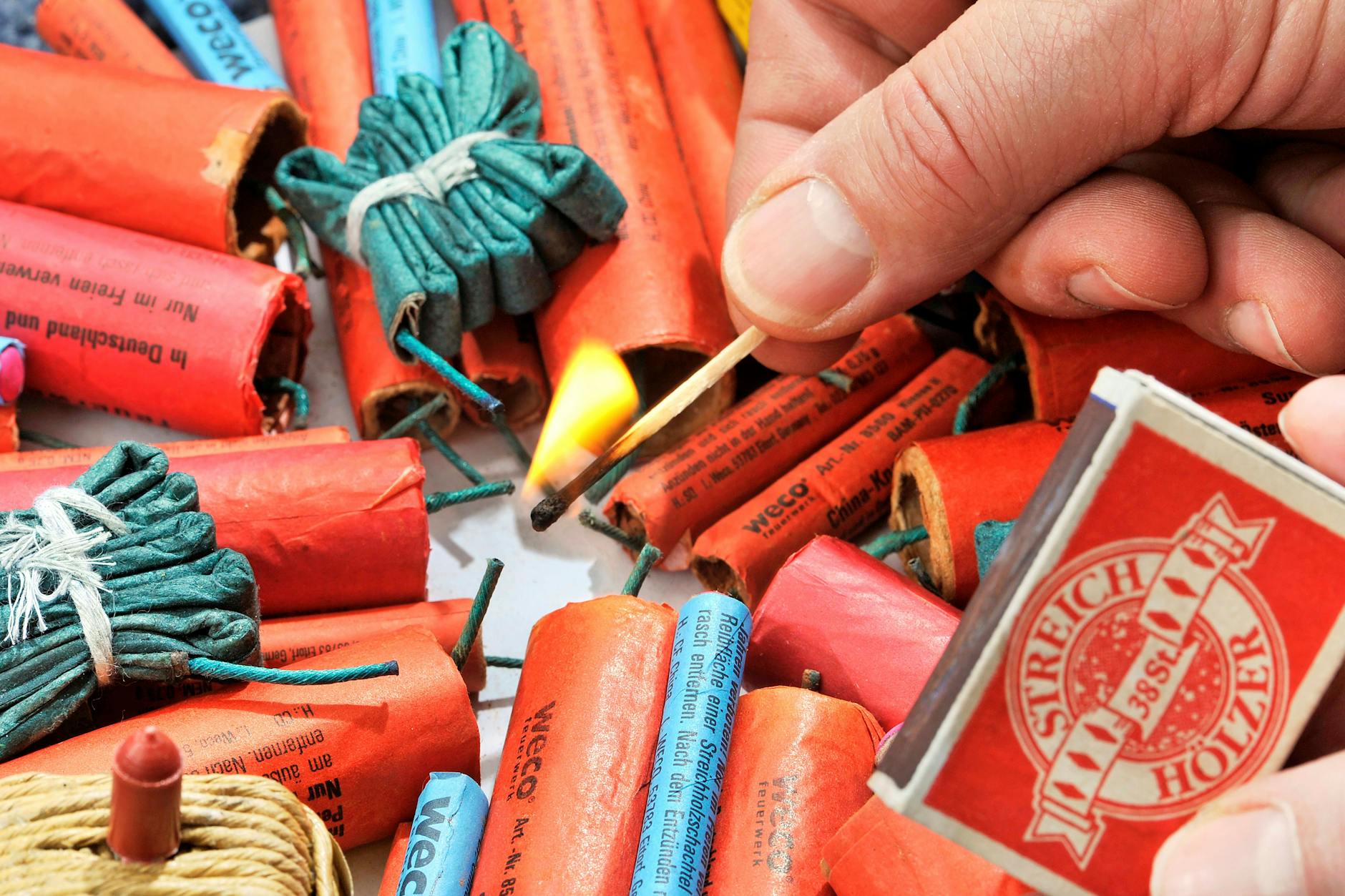 In diesem Jahr dürfen sich die Deutschen wieder mit Feuerwerkskörpern eindecken.