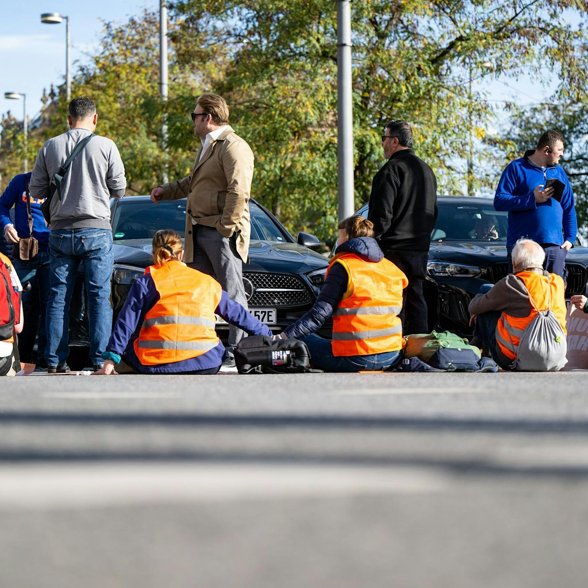 Münchener Polizei steckt Klimaaktivisten ohne Prozess für 30 Tage in den Knast!