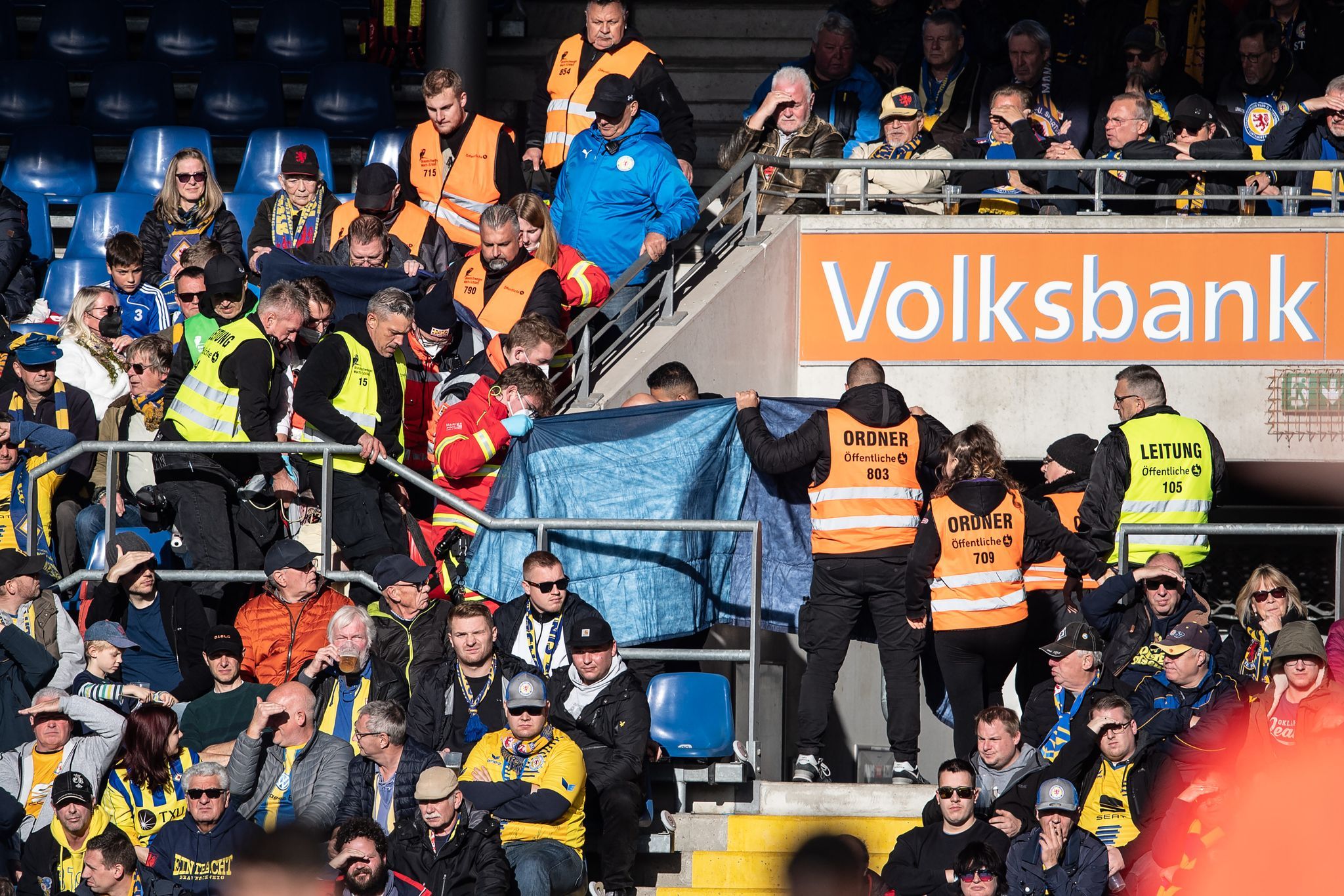 Drama in Braunschweig! Eintracht-Fan (52) stirbt beim Zweitliga-Spiel gegen Fürth