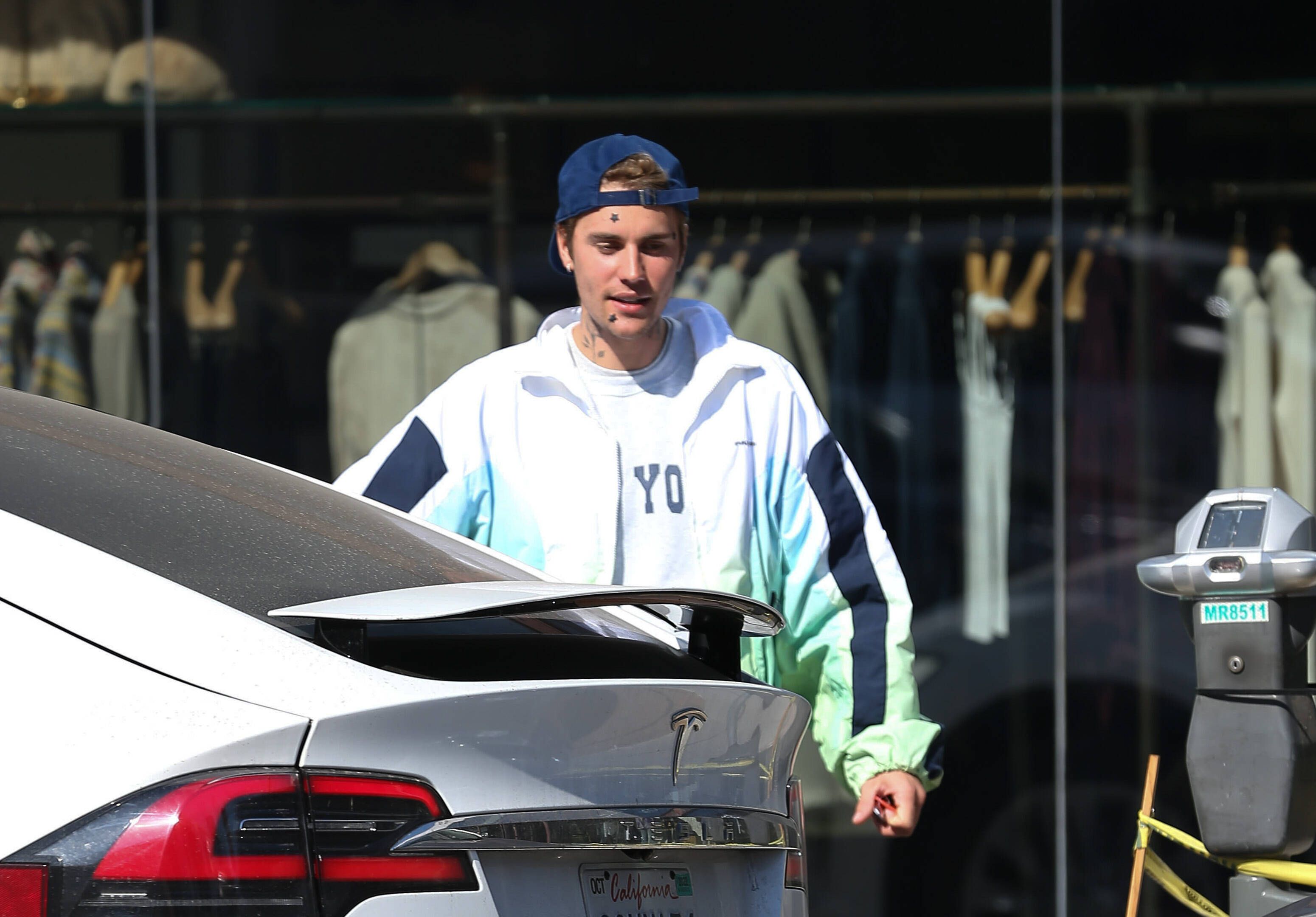 Image - Drei Sterne im Gesicht: Setzt Justin Bieber hier einen neuen Trend?