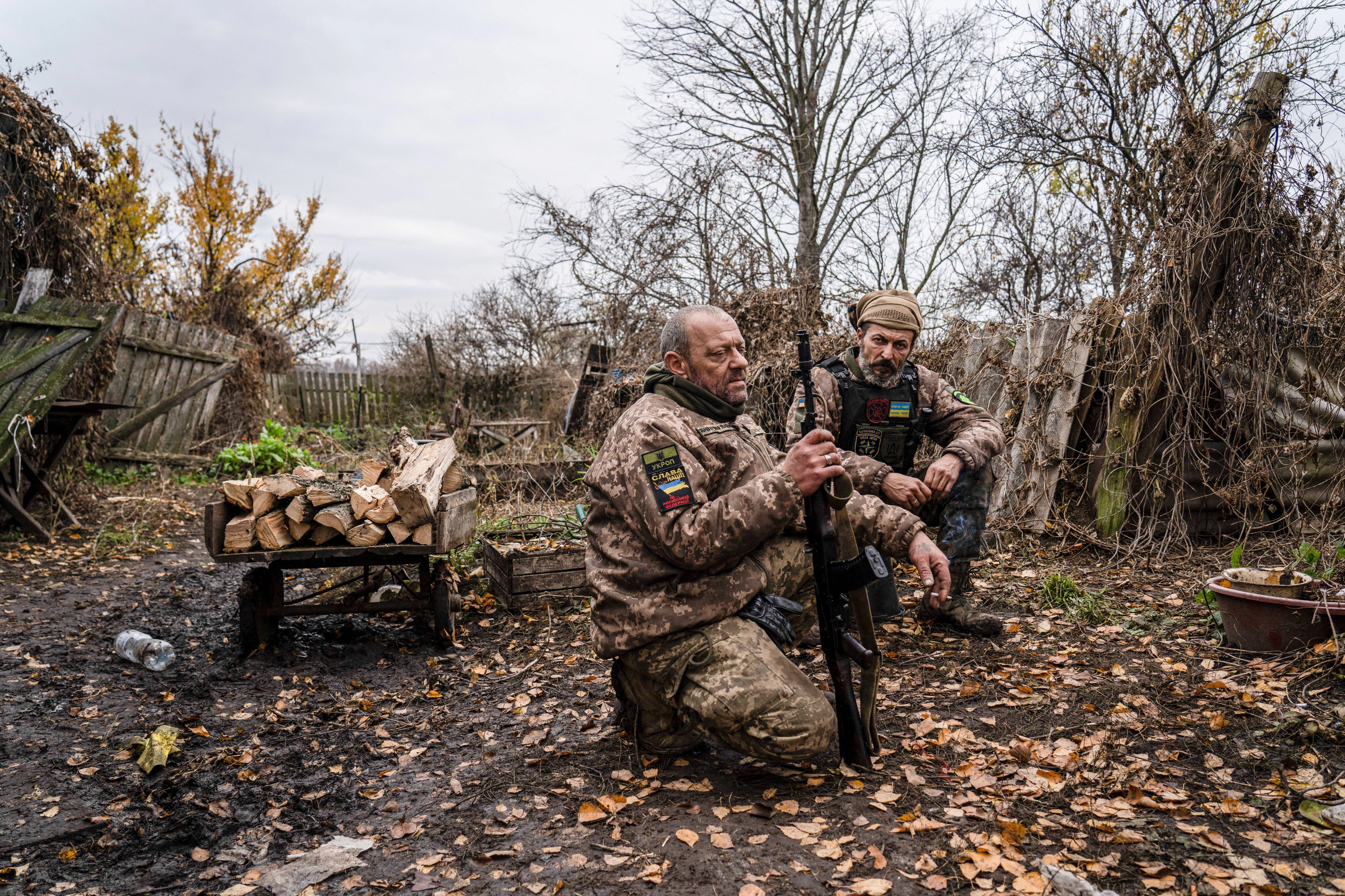 Die ukrainischen Truppen setzen ihre Gegenoffensive in der Ostukraine fort, stoßen aber in der Gegend von Swatove und Kreminna in der Region Luhansk auf heftigen Widerstand. Die Straße Svatove-Kreminna ist eine wichtige Versorgungsroute für die russischen Truppen in der Region Luhansk.