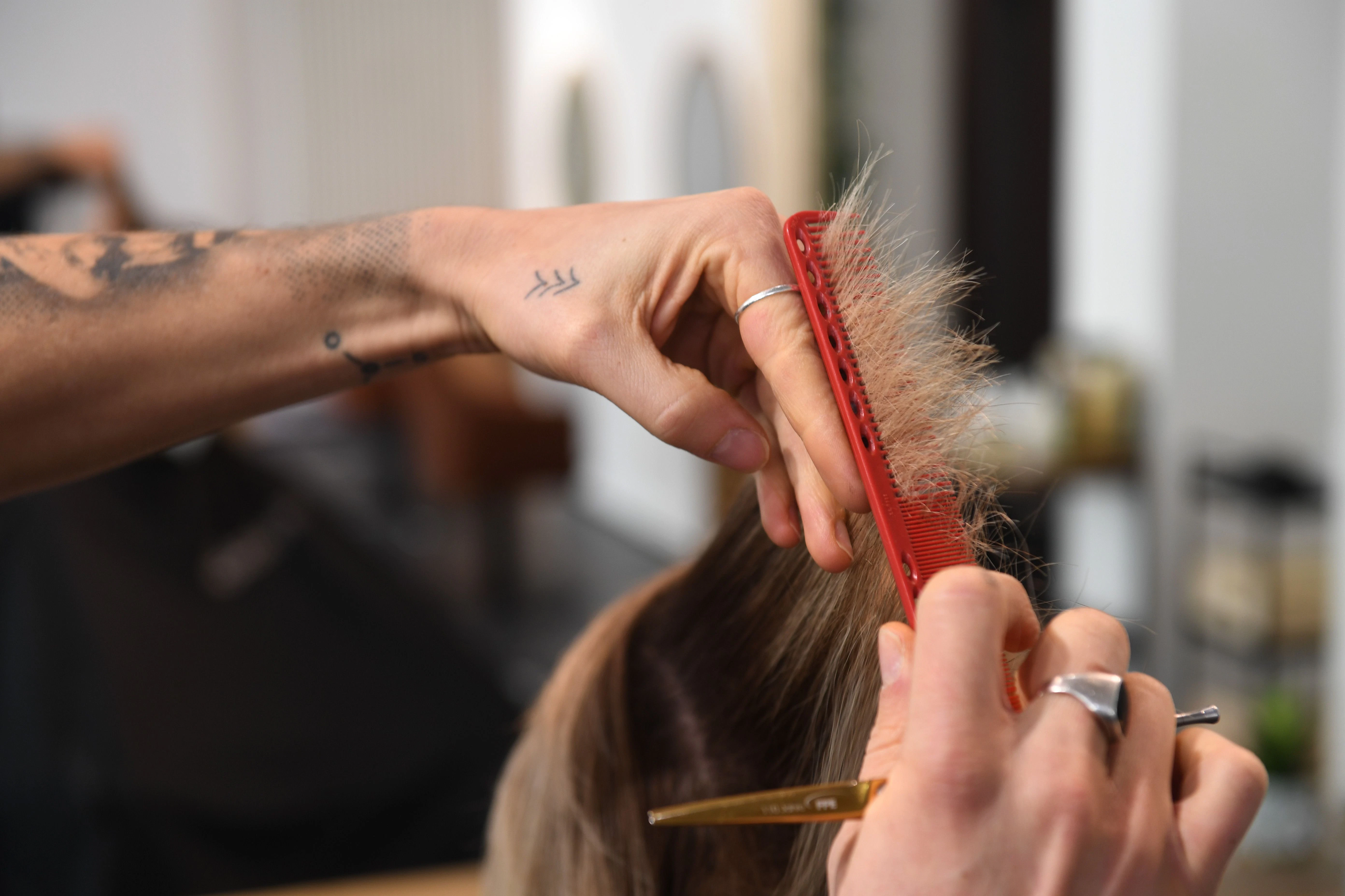 Friseure gesucht!