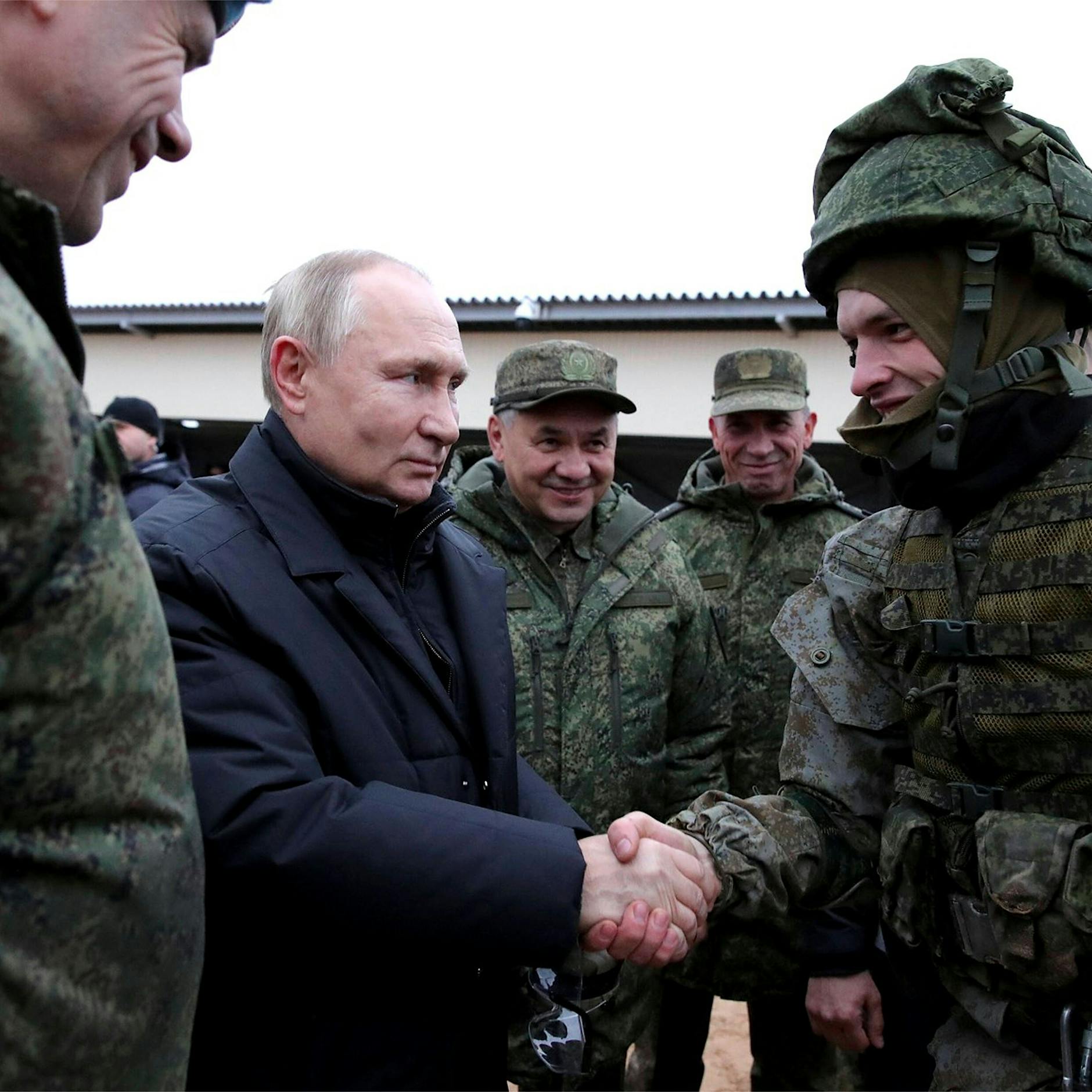 „Sie nennen Menschen Fleisch“: Russen-Einheit verliert 300 Mann – in 4 Tagen!