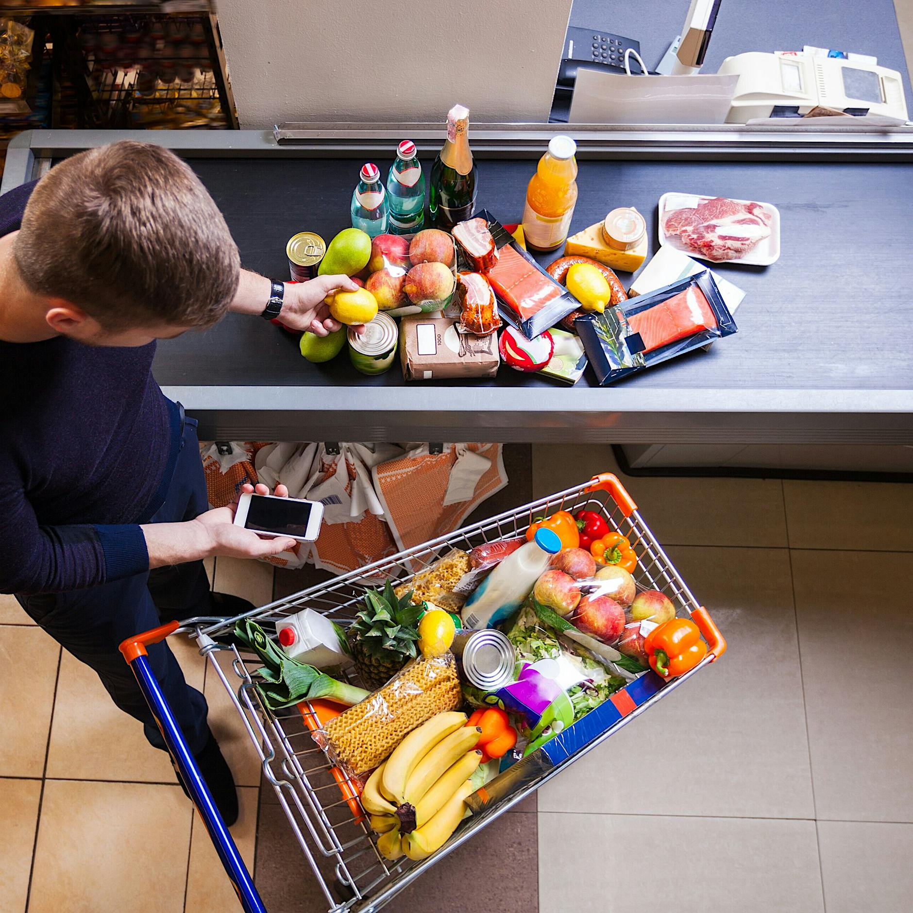 Warentrenner-Wahnsinn: Warum stehen wir auf die Meins-Deins-Plastik-Tobleronen?