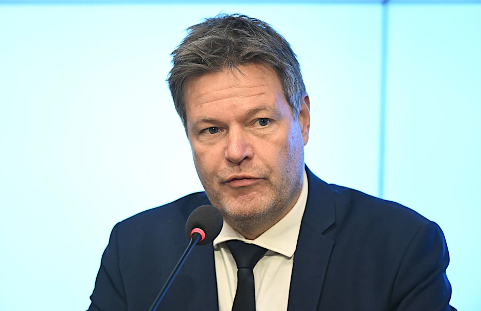 Bundeswirtschaftsminister Robert Habeck wird vermutlich eher nicht die WM im TV anschauen.