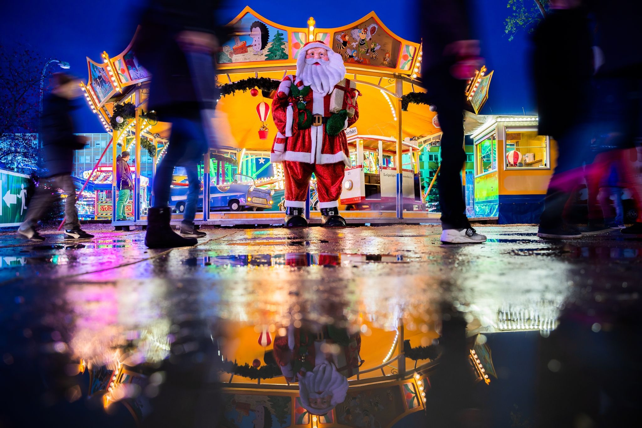 Erste Weihnachtsmärkte öffnen: Schlägt Die Energiekrise Auf Die ...