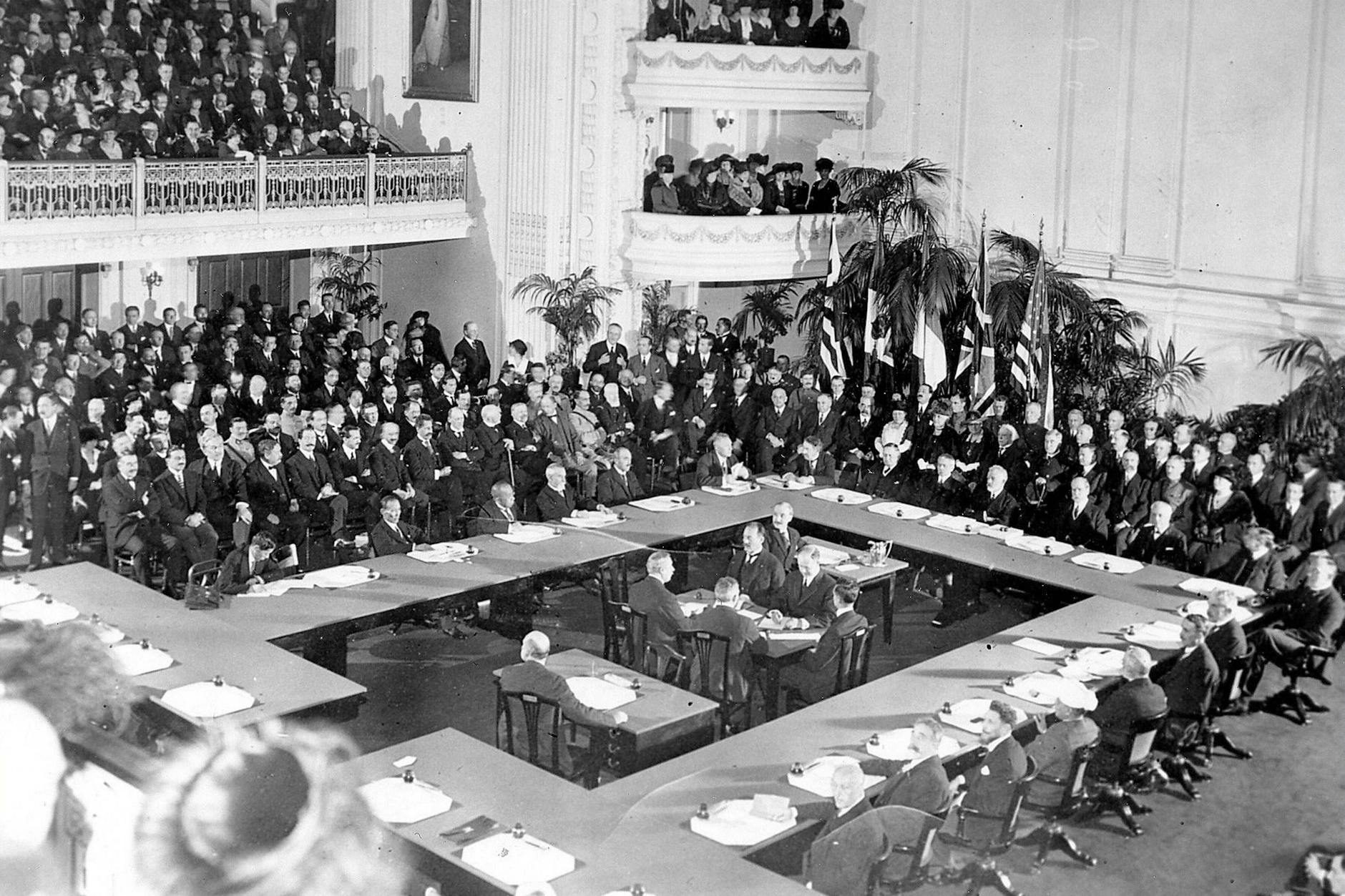 Die Friedenskonferenz in Versailles, 1919.