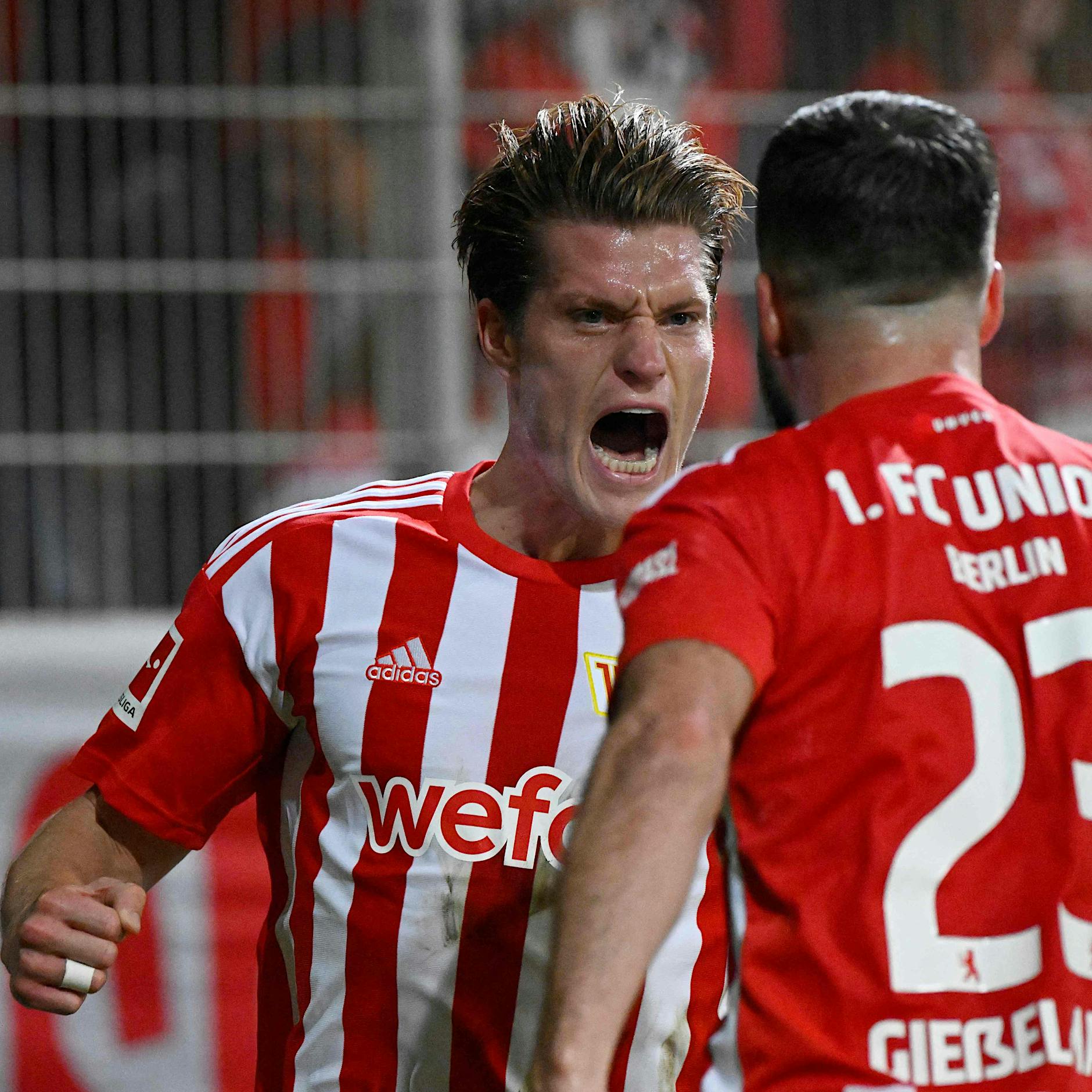 Was für eine wilde Fahrt: Union Berlin und Augsburg treiben sich zu einem 2:2