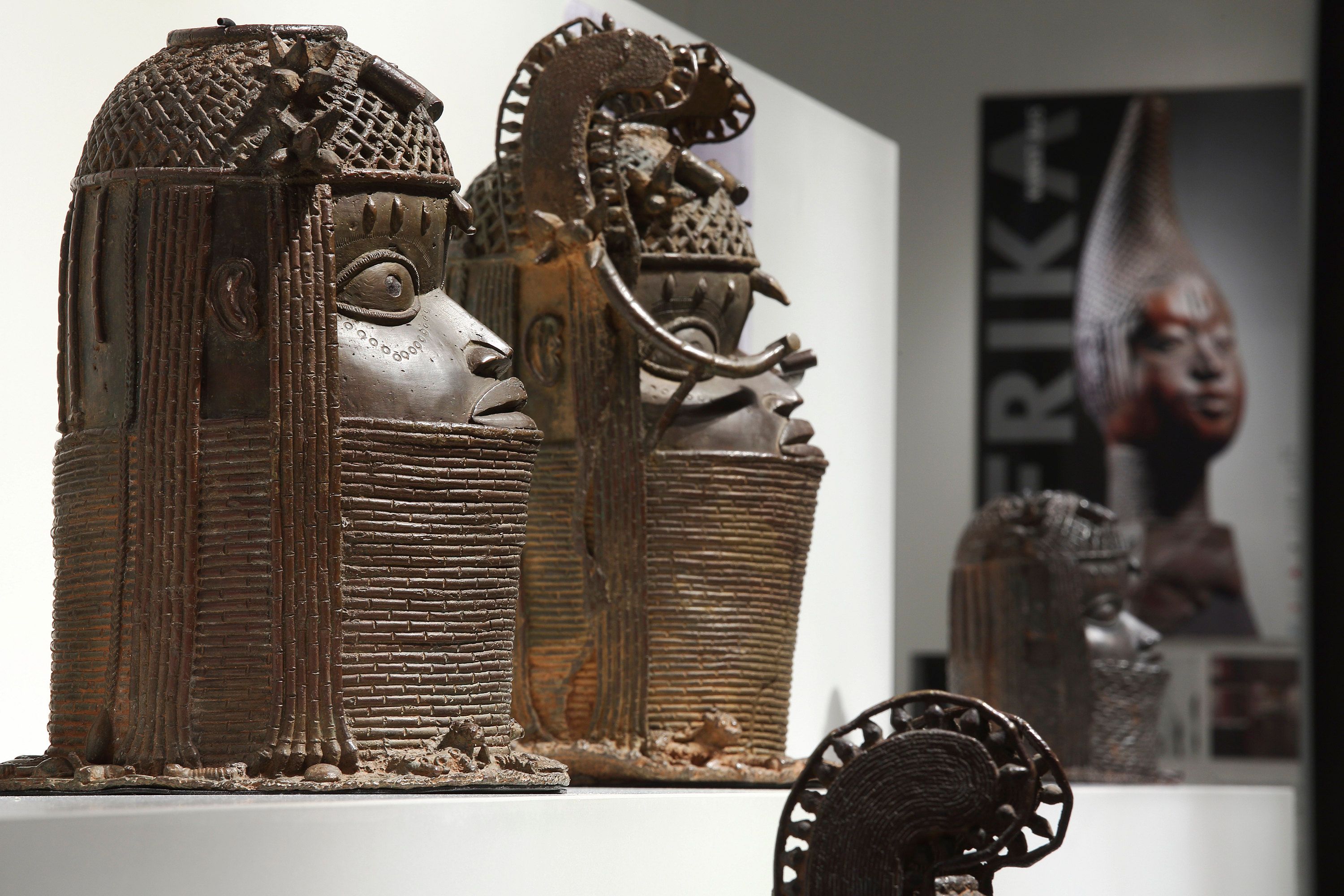 Πώς από εδώ και πέρα ​​θα «επιστραφούν» οι γνώσεις για τα Μπενίν Μπρούνζ.