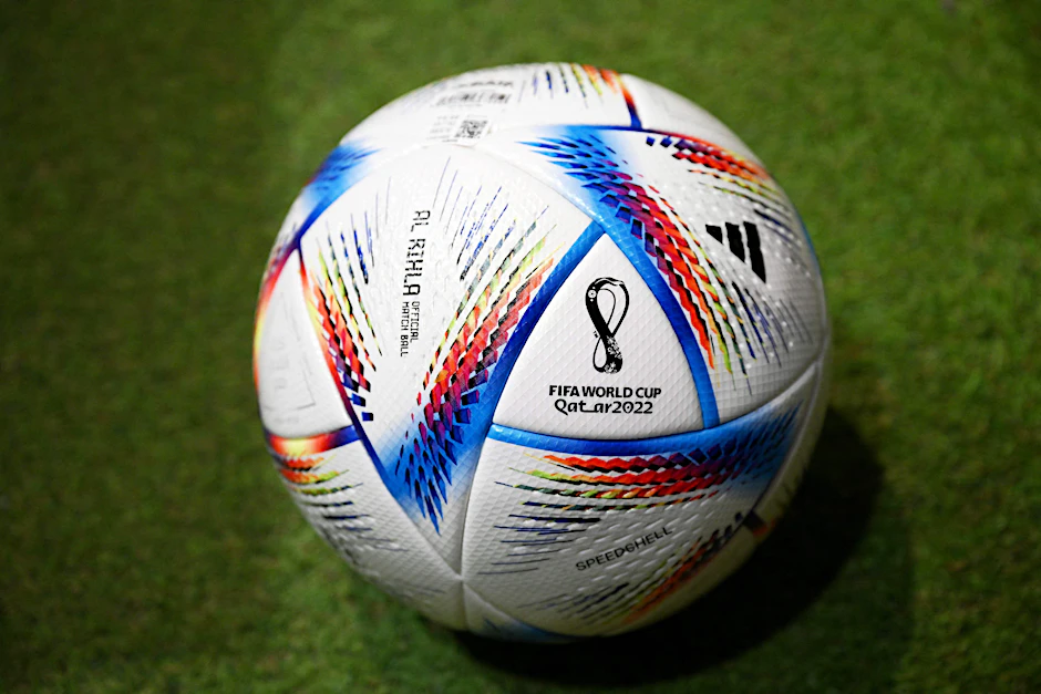 Der offizielle Ball für die Fußball-Weltmeisterschaft in Katar