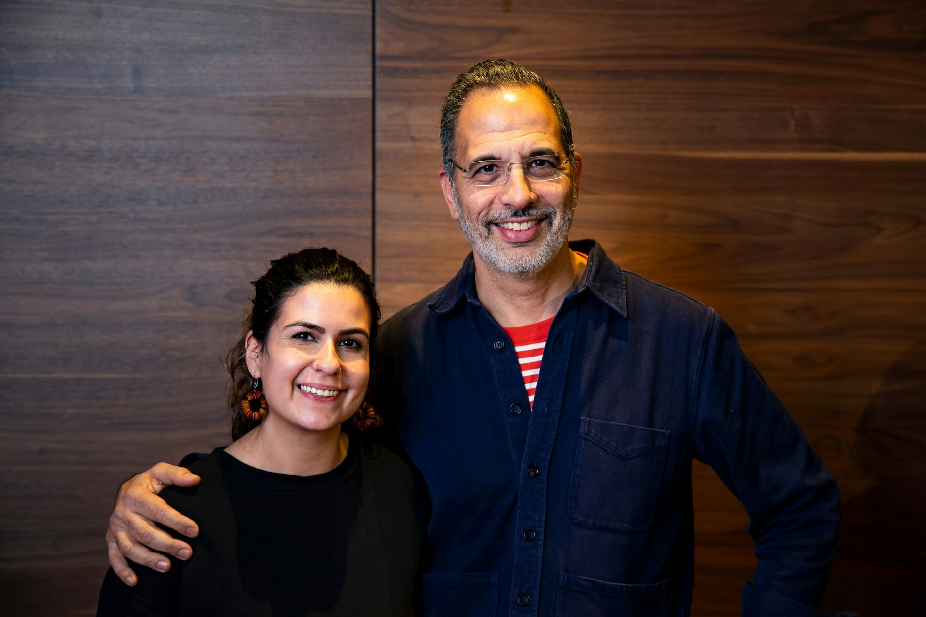 Zu Besuch in Berlin: Starkoch Yotam Ottolenghi und seine Co-Autorin Noor Murad.  

