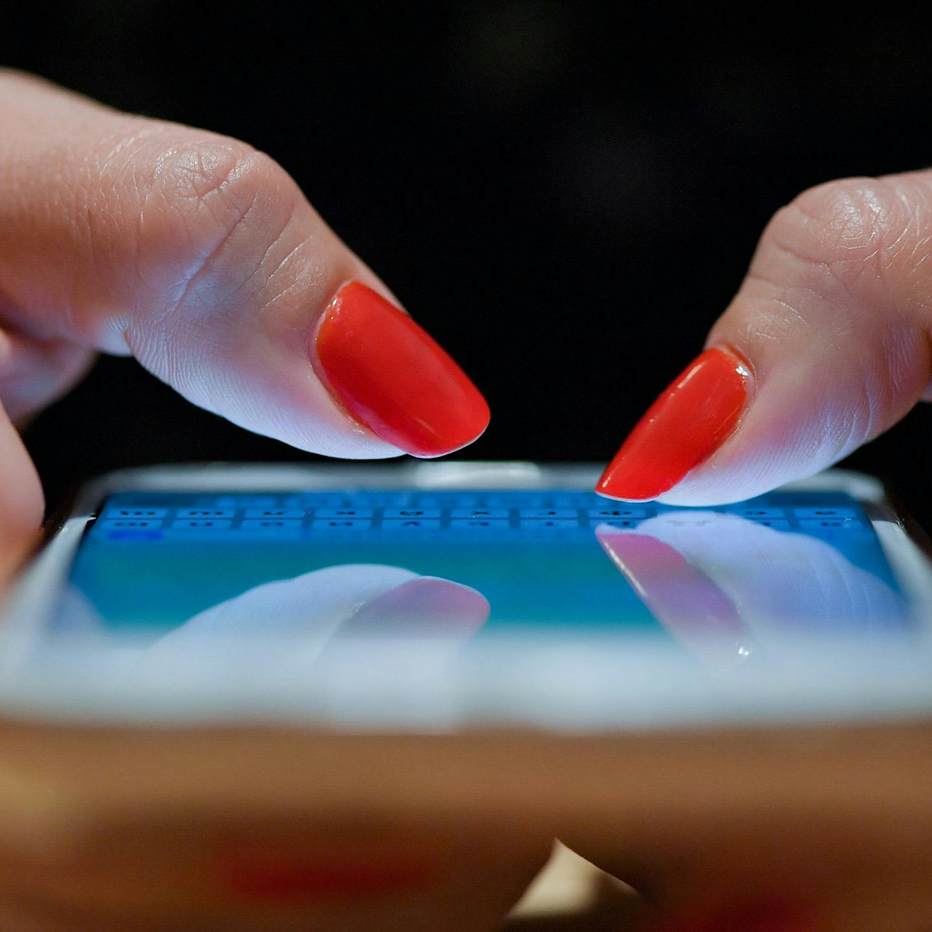 Aufmerksamkeitsexperte im Interview: „Hören Sie beim Spazierengehen keine Podcasts!“