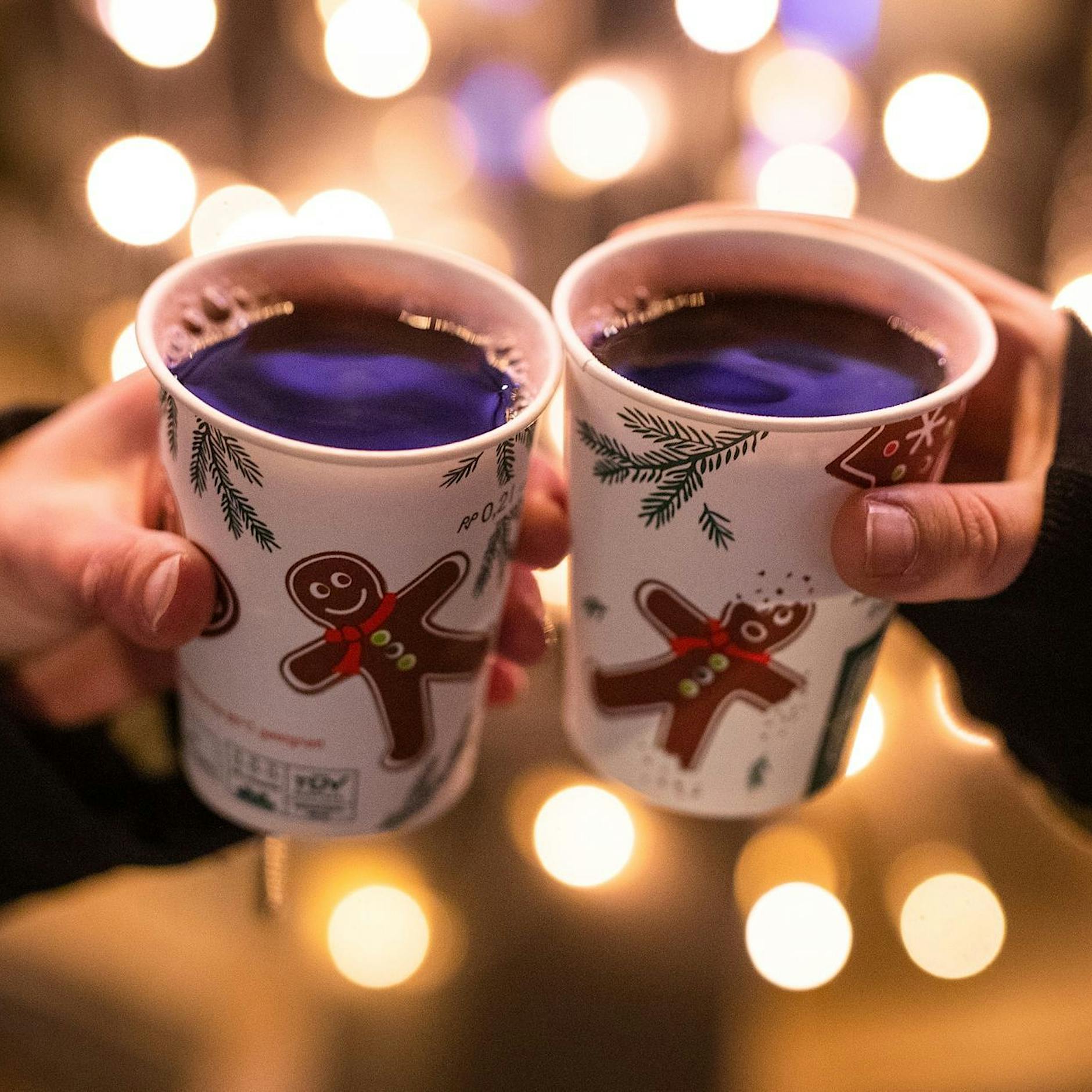 So viel kostet Glühwein dieses Jahr auf Berliner Weihnachtsmärkten