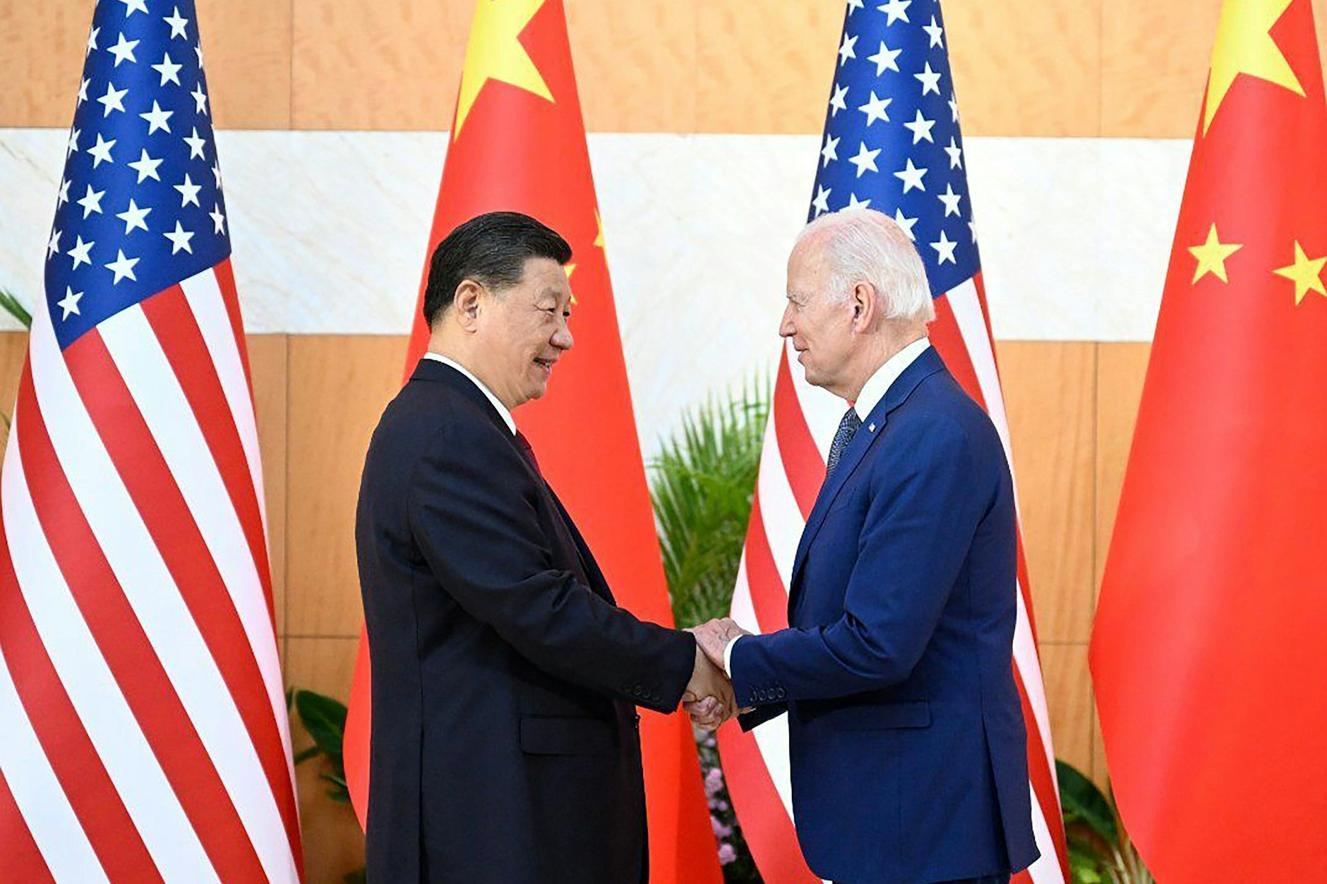 Joe Biden Rund Xi Jinping auf Bali.