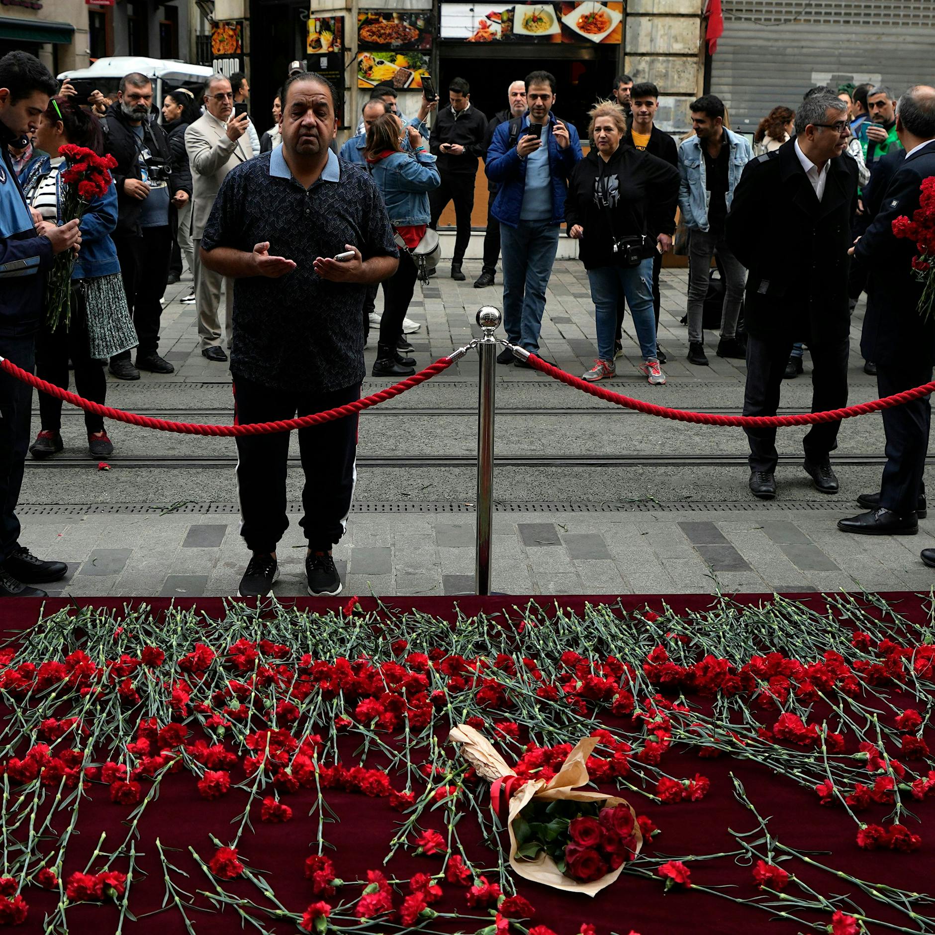 Bombenanschlag in Istanbul: Verdächtige Kurdin aus Syrien gefasst