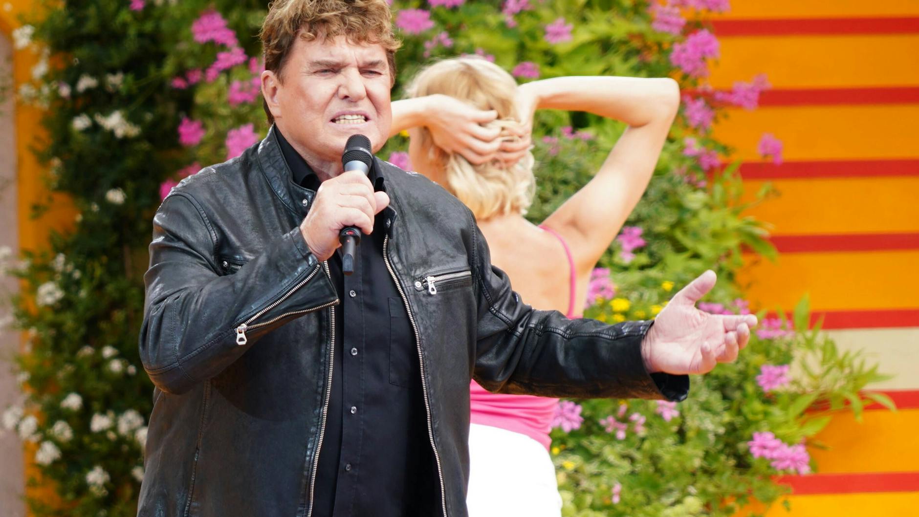 Ab und zu darf er ins Fernsehen: Frank Schöbel bei einem Auftritt der ARD-Show „Immer wieder sonntags“ (2019).