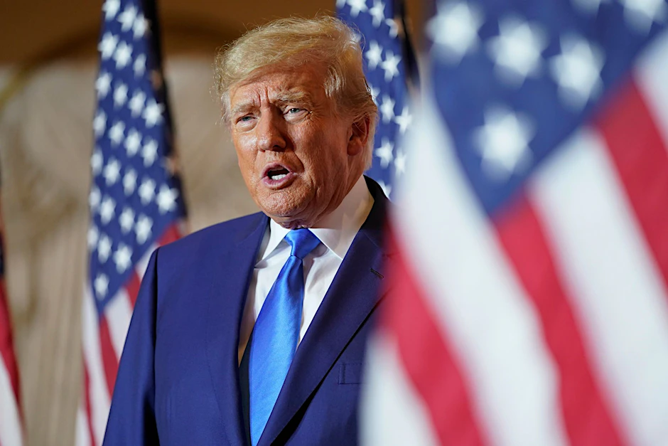Hat sich der frühere US-Präsident Donald Trump strafbar gemacht, als er nach dem Ende seiner Amtszeit zum Teil geheime Unterlagen einfach mitnahm?&nbsp;