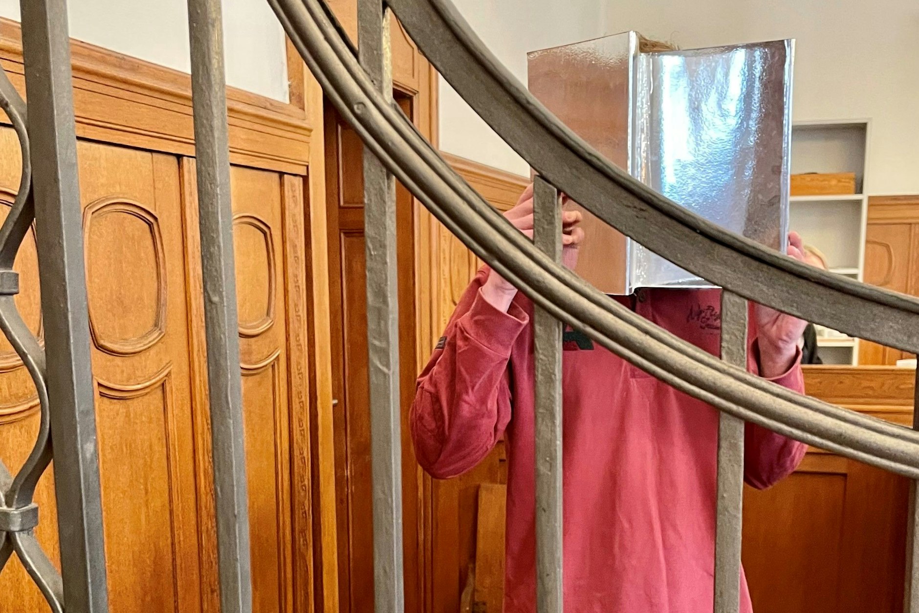 Opa-Hasser Cody A. (32) steht seit Dienstag in Berlin vor Gericht.