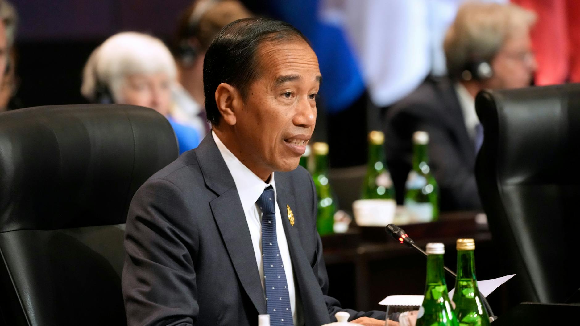 Der G20-Gastgeber, Indonesiens Präsident Joao Widodo: „Wir müssen den Krieg beenden. Wenn der Krieg nicht zu Ende geht, wird es schwierig, unserer Verantwortung für künftige Generationen gerecht zu werden.“