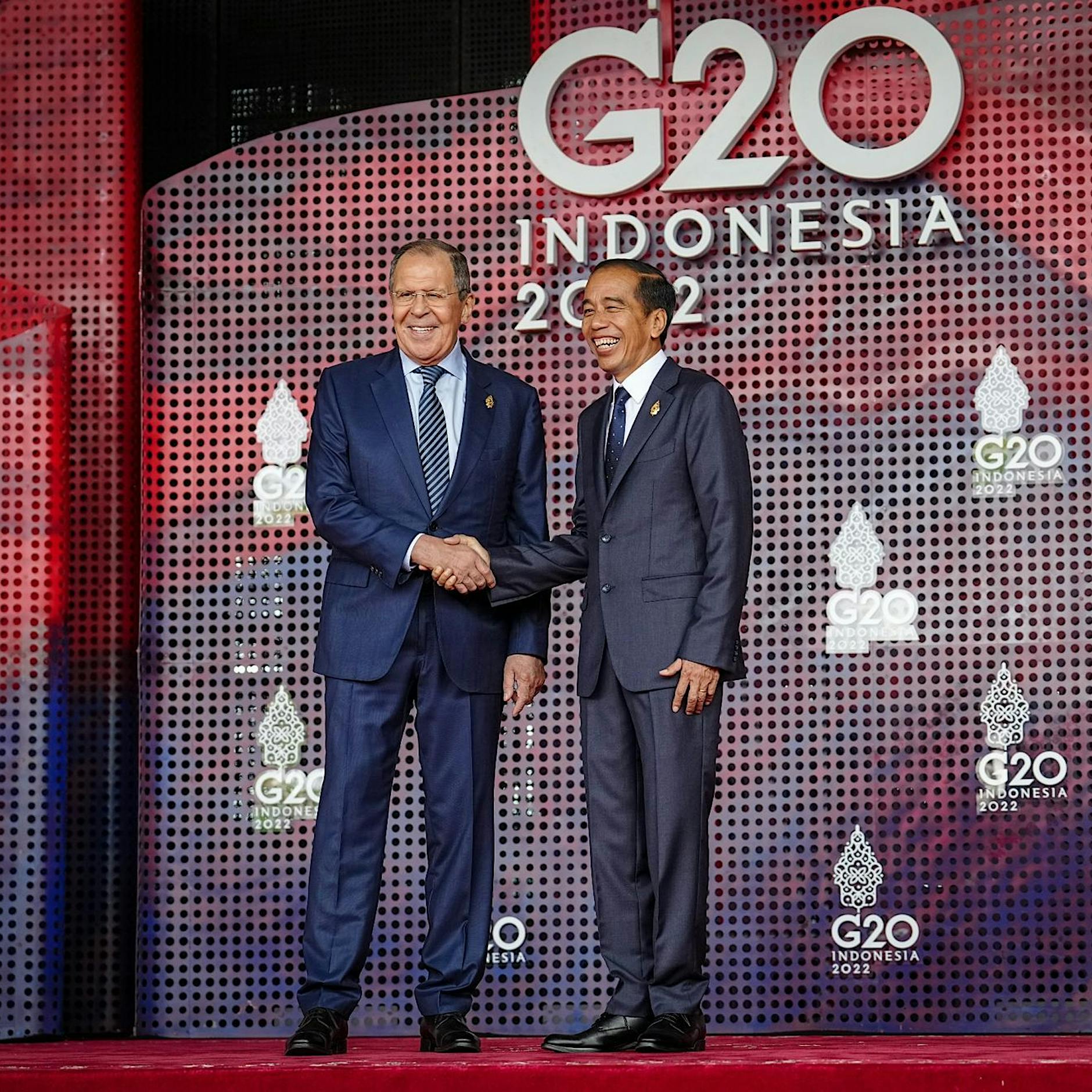 G20-Gipfel: Russlands Außenminister Sergej Lawrow freundlich begrüßt