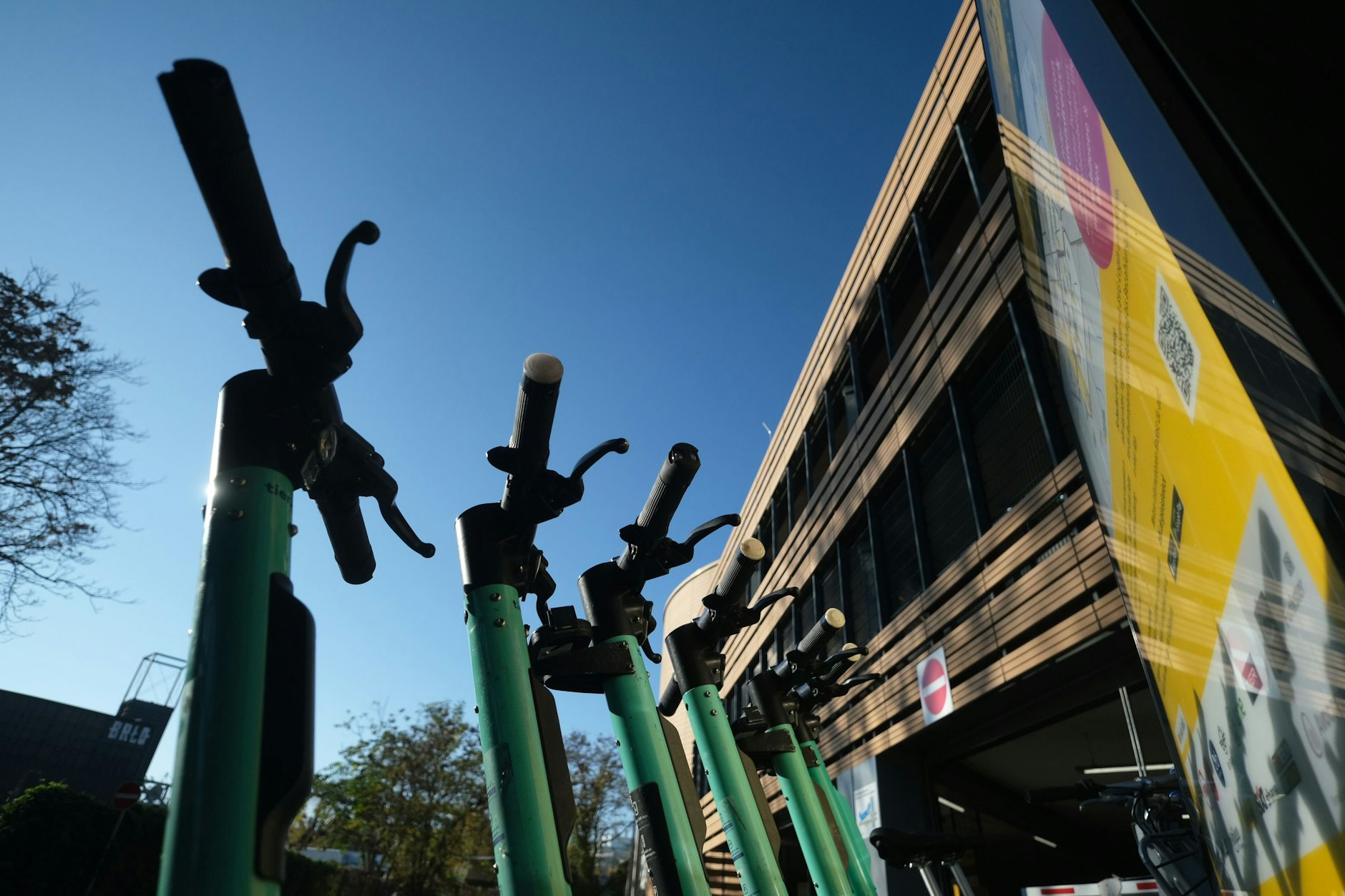 Das Parkhaus am Gleisdreieck wird zur Drehscheibe für neue Mobilitätsangebote.