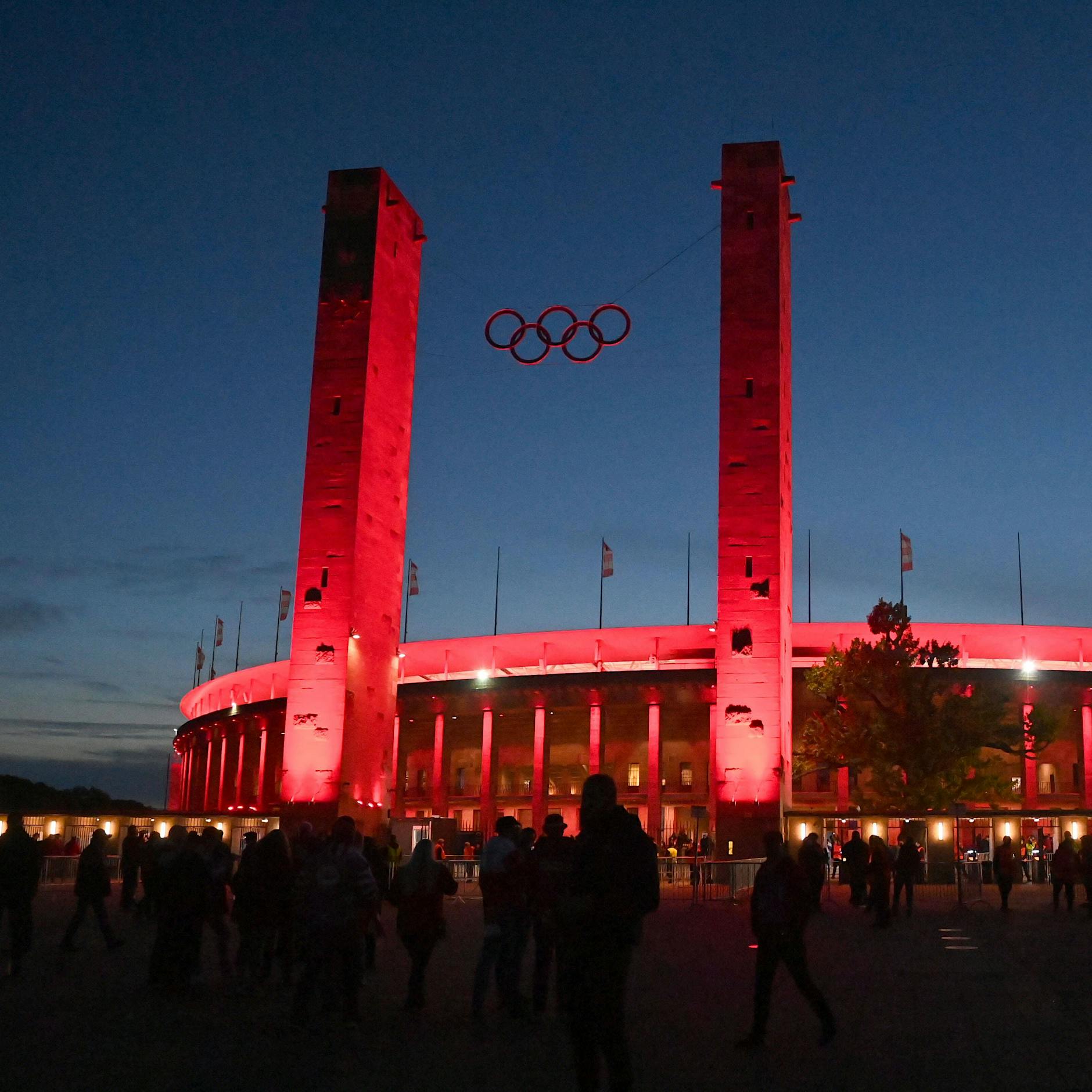 1. FC Union: Sportsenatorin Spranger unterstützt Umzug ins Olympiastadion, aber es gibt noch viele offene Fragen