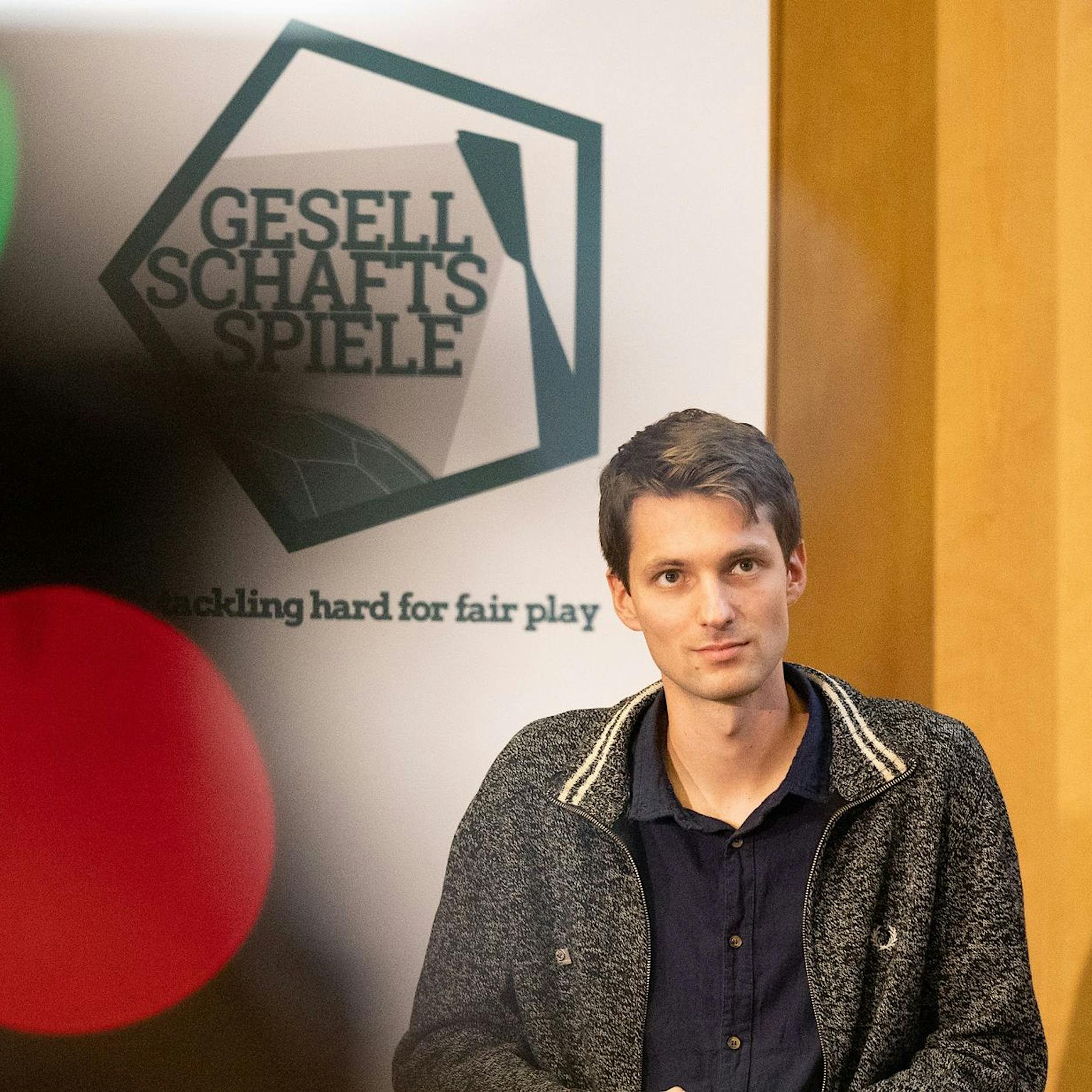 Fan-Vertreter: Bei Fußball-WM kommt zu viel Übel zusammen