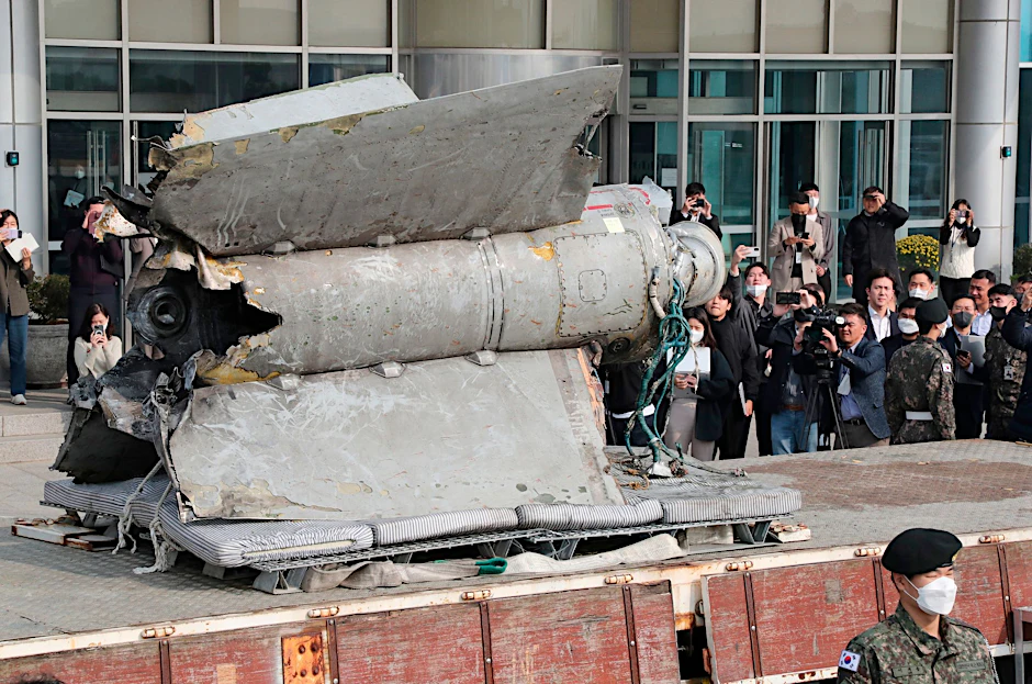 Ein Teil einer abgefeuerten SA-5-Rakete. Schon mehrfach wurden derartige Geschosse von Nordkorea aus in den Süden abgefeuert.