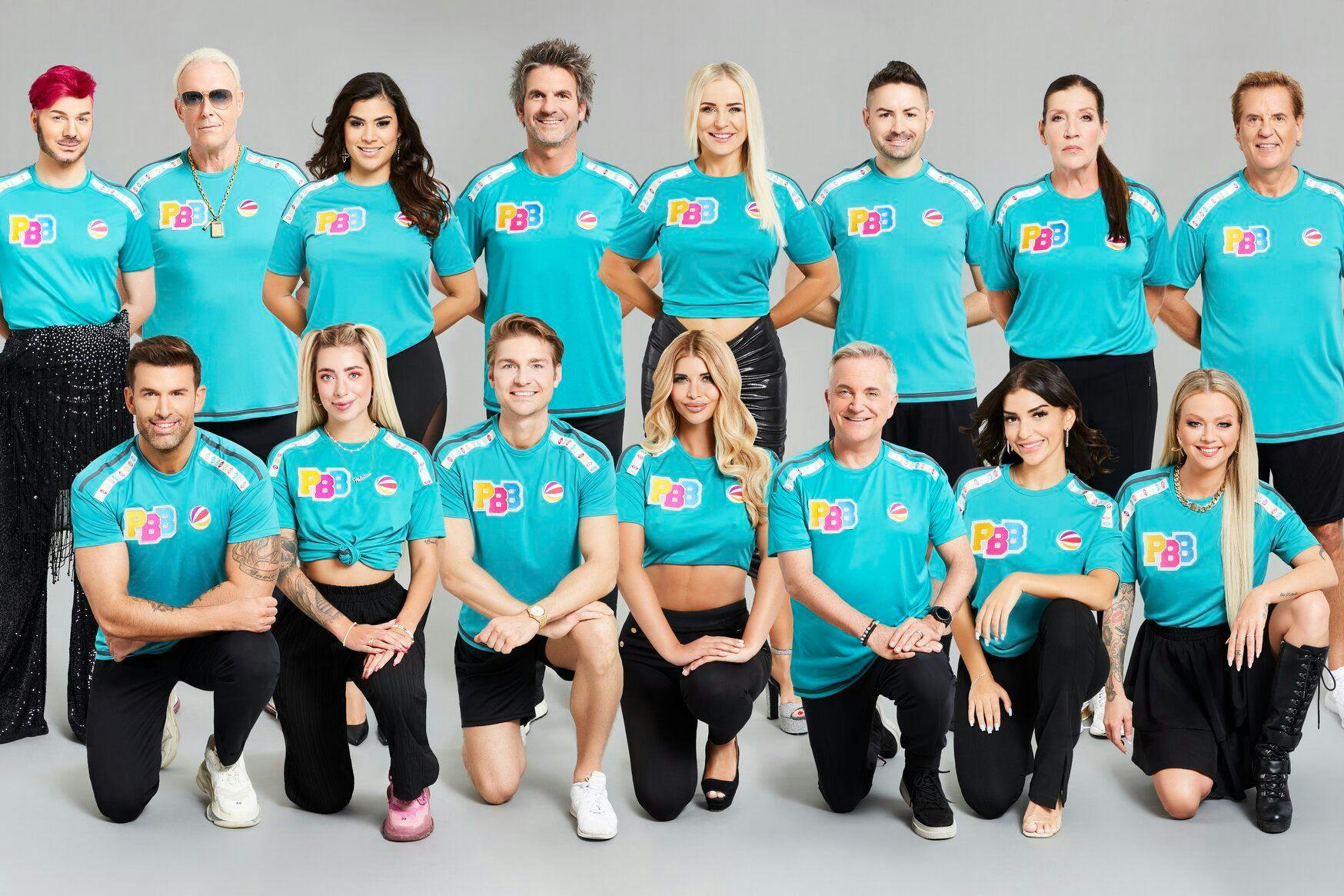 Die 15 Start-Kandidaten der Jubiläumsstaffel von „Promi Big Brother“. Oben: Sam Dylan, Rainer Gottwald, Tanja Tischewitsch, Patrick Hufen, Diana Schell, Menderes Bagci, Katy Karrenbauer, Jörg Dahlmann (v.l.). Unten: Jay Khan, Walentina Doronina, Jeremy Fragrance, Micaela Schäfer, Jörg Knör, Jennifer Iglesias und Doreen Steinert. 