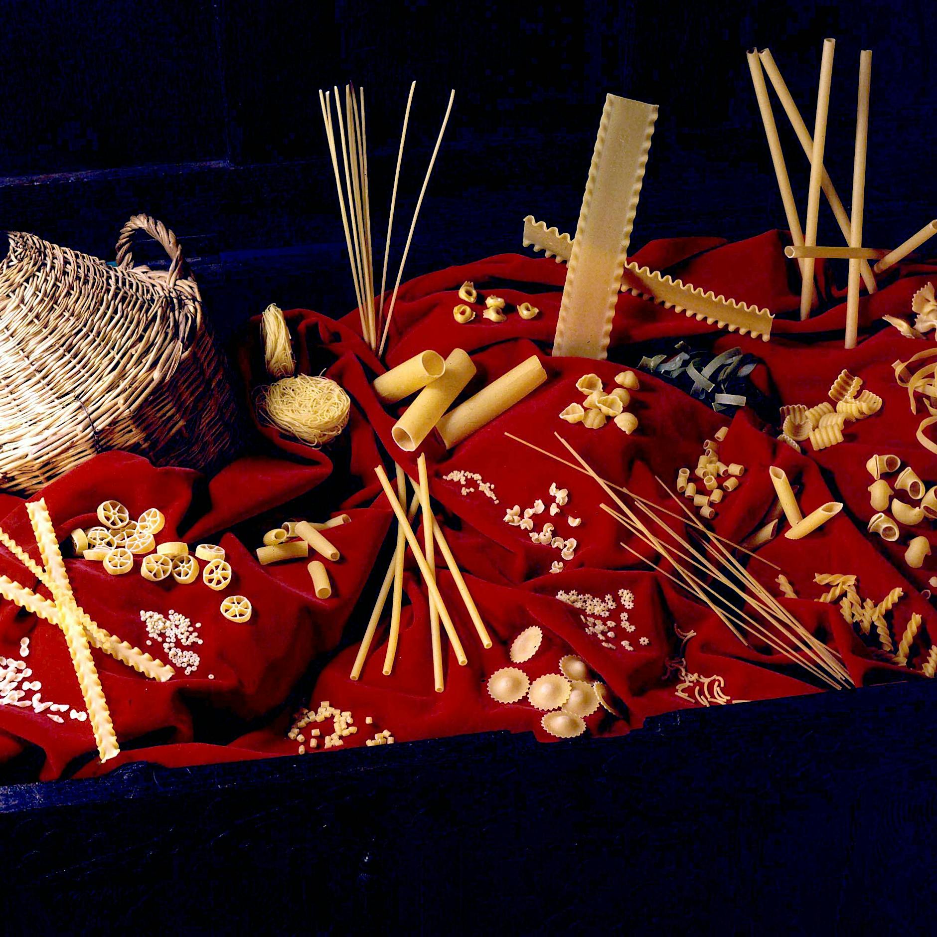 Was bringt uns durch die kalten Tage und die Krise? Natürlich Pasta!