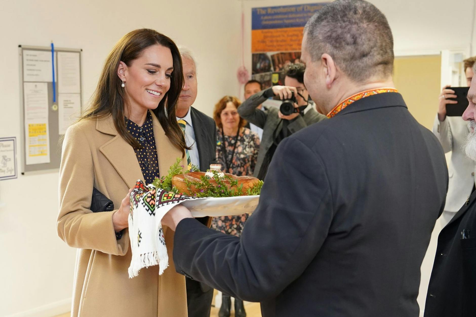 Kate, Prinzessin von Wales, besucht ein ukrainisches Gemeinschaftszentrum in Reading. 