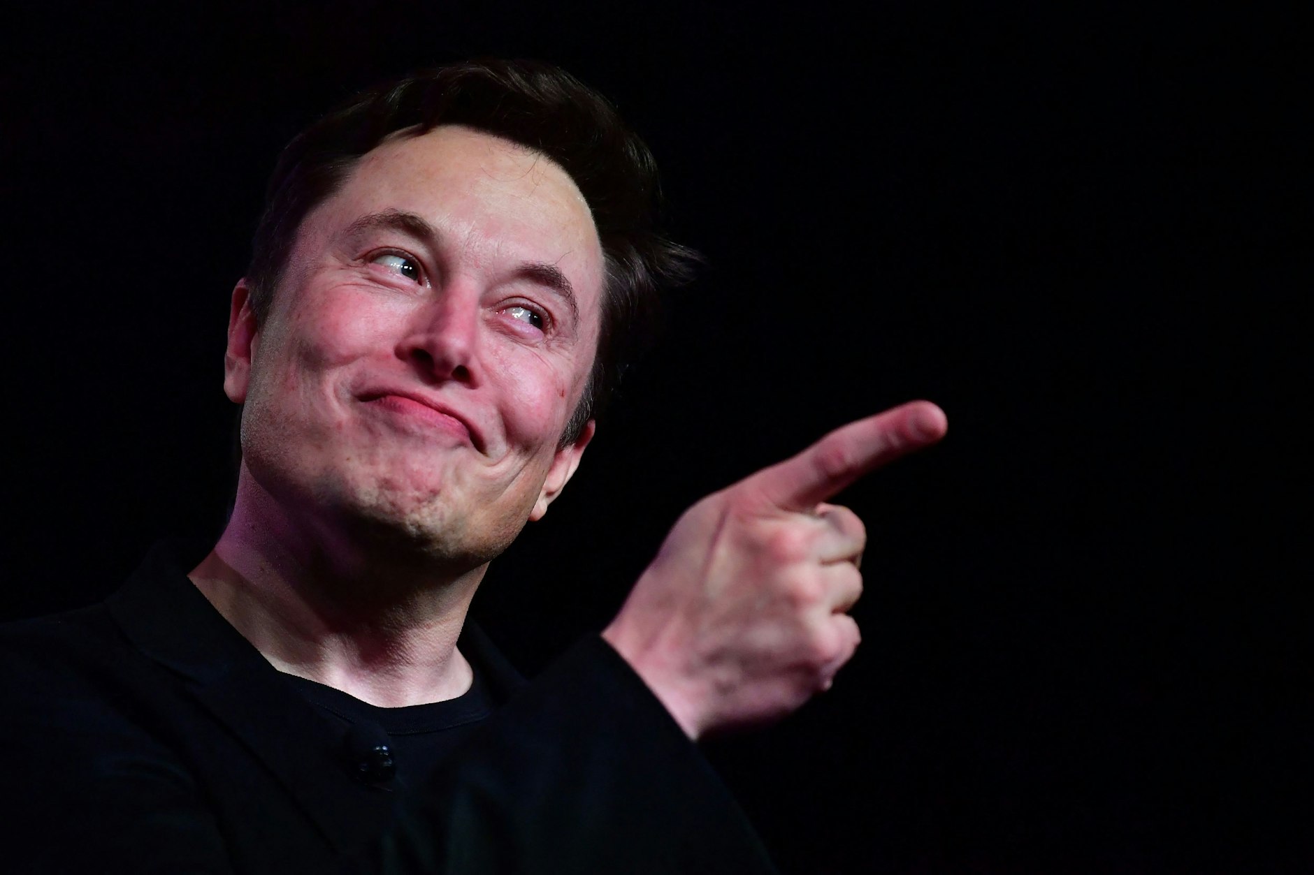 Unter Elon Musk stürzt Twitter ins Chaos.