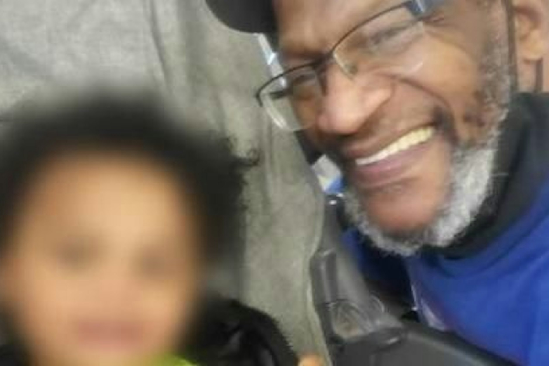 Der 2-jährige David Conde Jr. verhungerte, weil sein Vater an Herzversagen gestorben war.