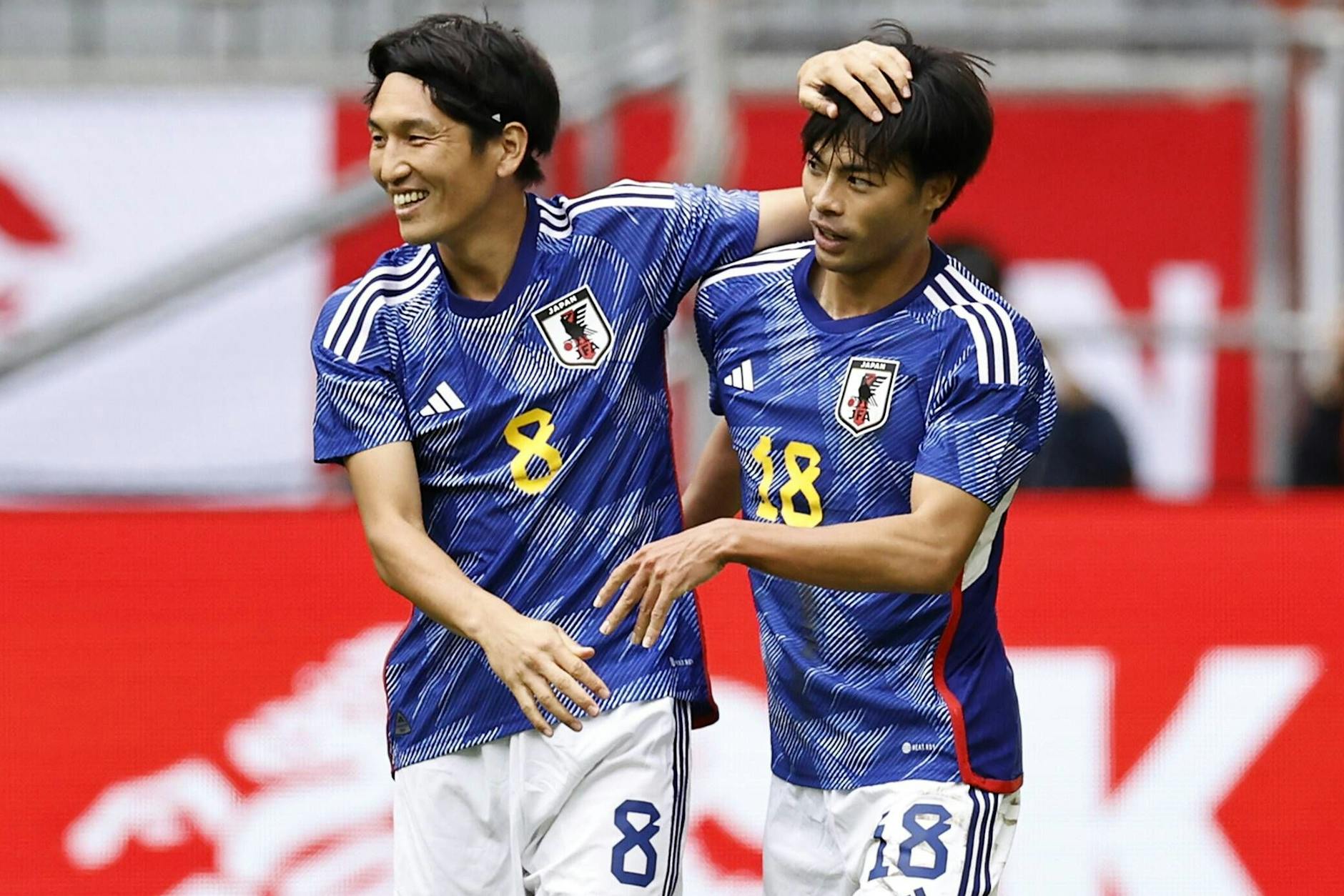 Unions Genki Haraguchi (l.) hat es nicht in Japans WM-Kader geschafft, Kaoru Mitoma hingegen schon.