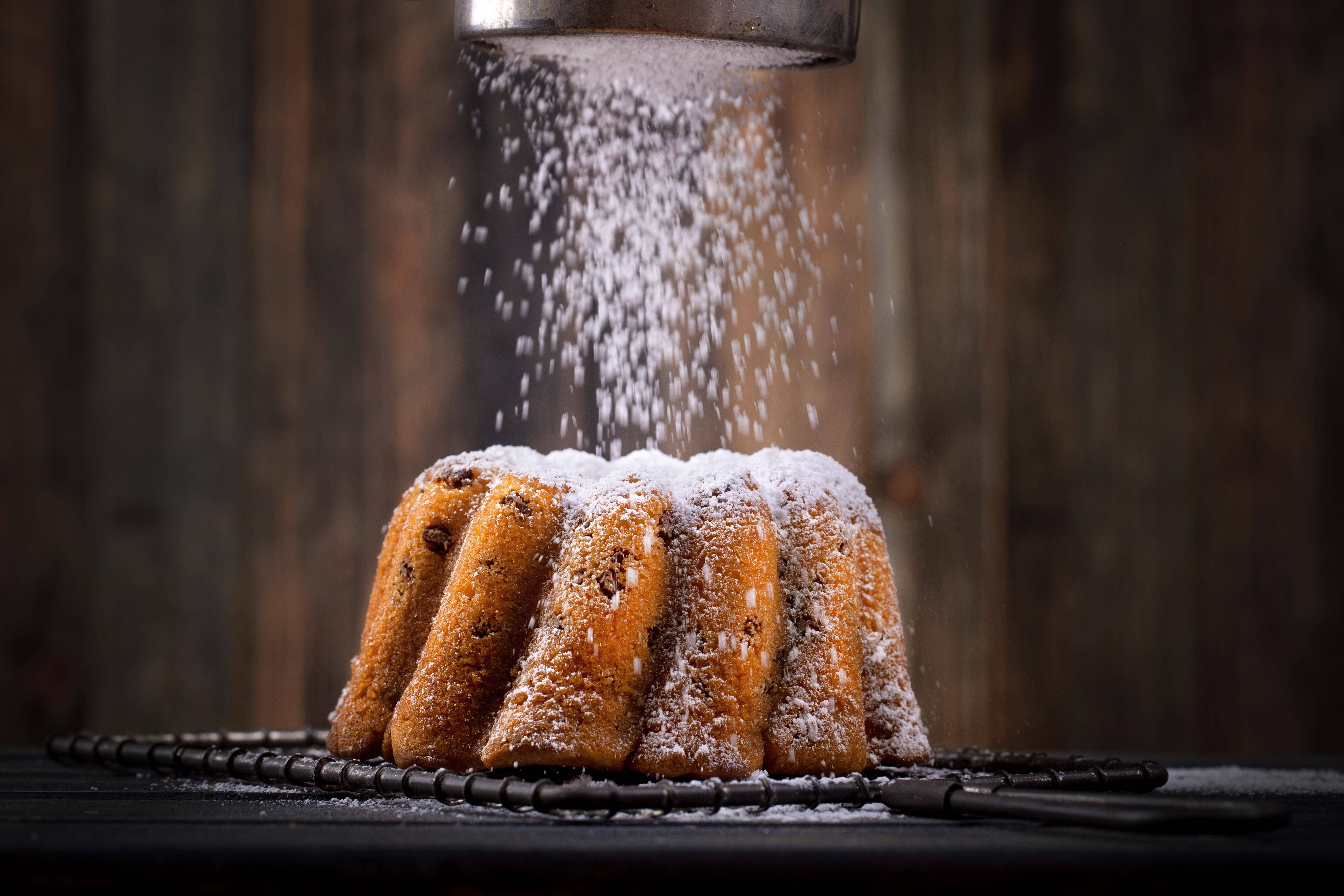 Rezept für Blitz-Kuchen: Fluffiger Rührkuchen mit Glühwein-Geschmack! Diese Nascherei stimmt Sie auf den Winter ein…