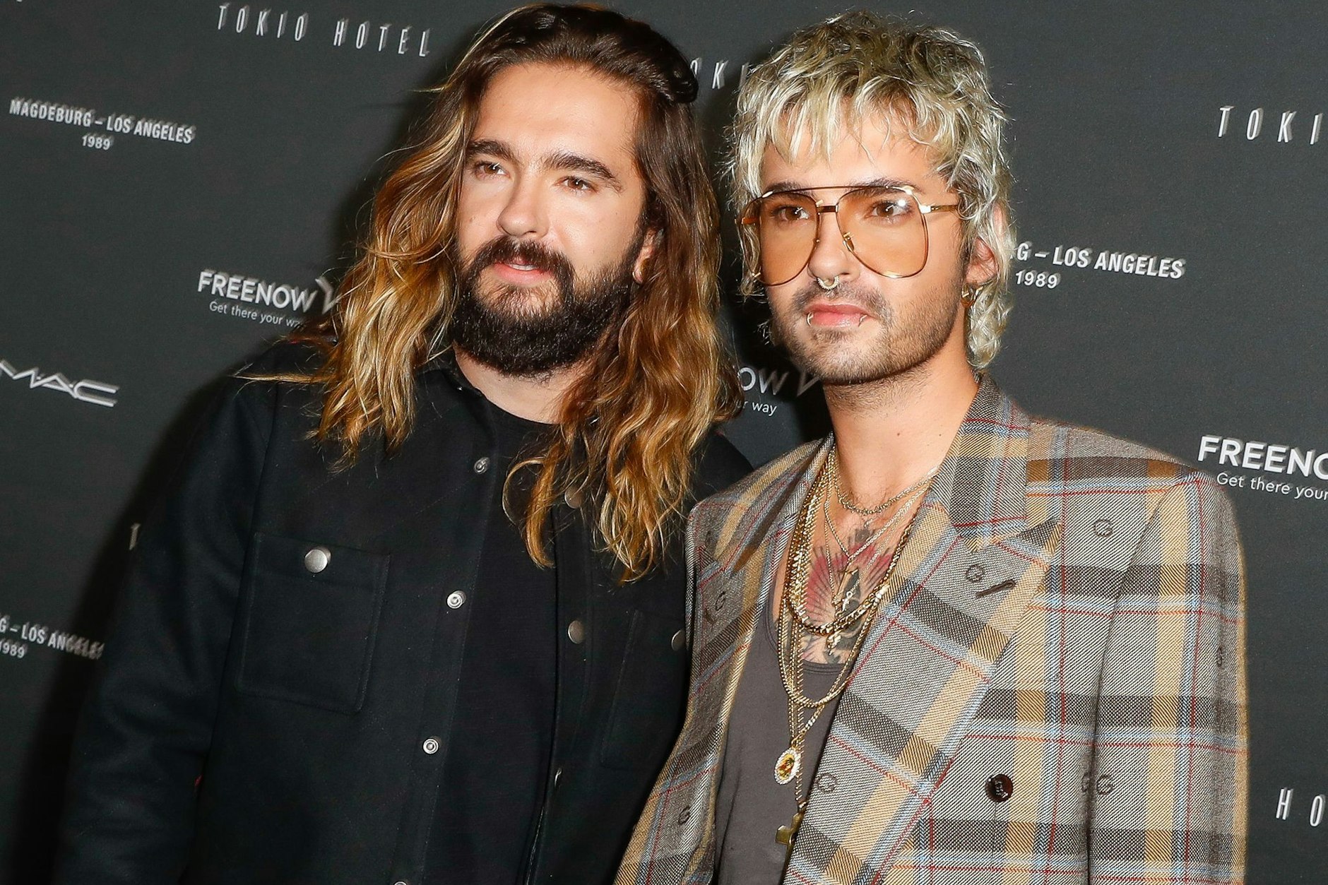 Müssen vorerst auf ihren Tourbus verzichten: Tom (l.) und sein Bruder Bill Kaulitz.&nbsp;