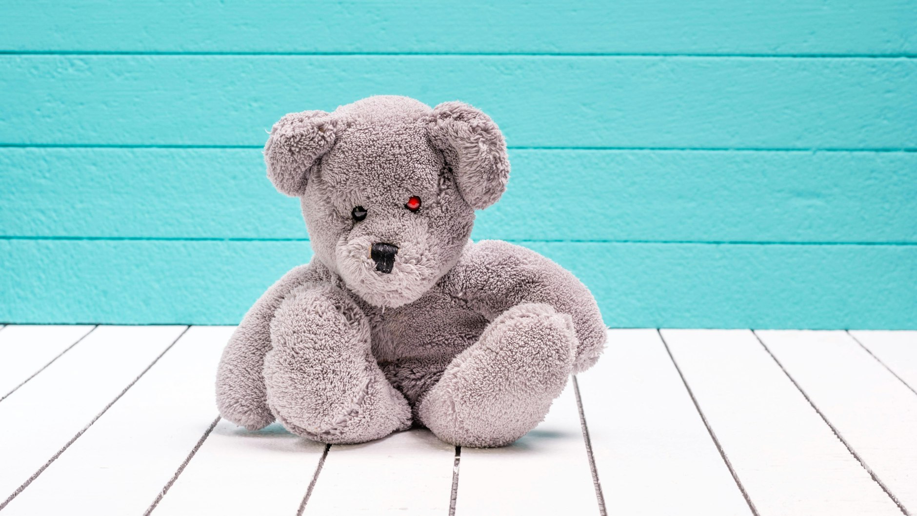 Auch Teddys mit Miniatur-Kamera wurden bereits gefunden.