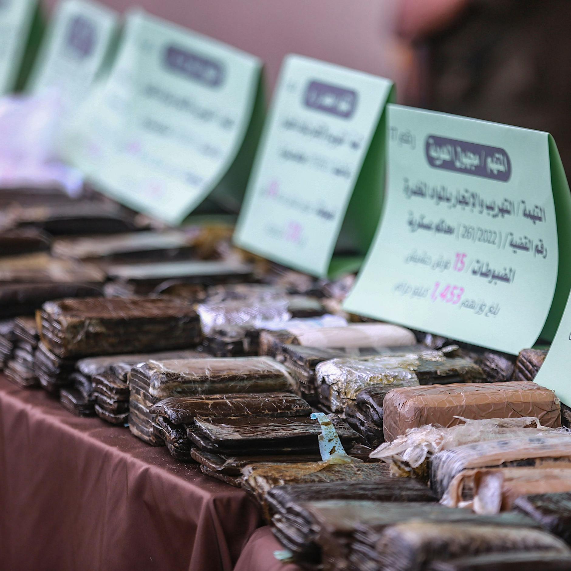 Erster Drogenfund der WM: Gast schmuggelt 460 Gramm Haschisch nach Katar