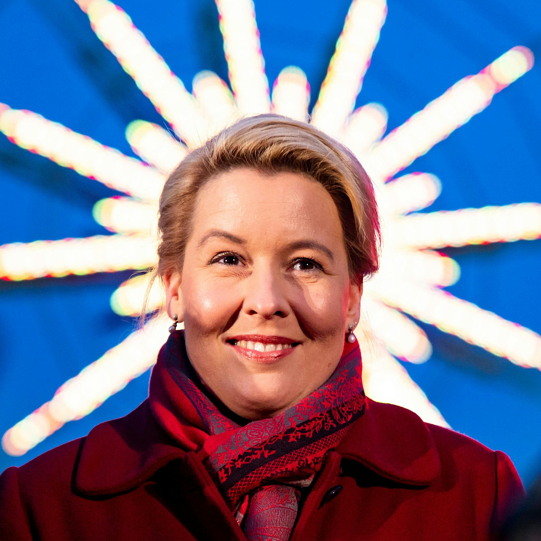 Weihnachtsmarkt-Hopping mit Franziska Giffey: „Das ist doch Heuchelei“