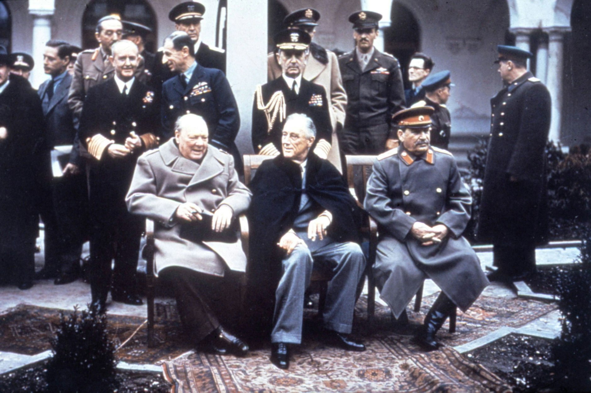 Anfang Februar 1945 beschlossen die Alliierten in Jalta, die künftige deutsche Presse zu entnazifizieren: Churchill, Roosevelt und Stalin (v. l. r.).