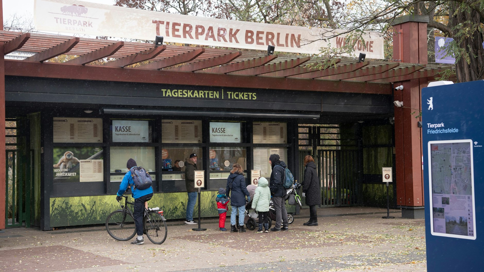 Zoo-Besucher standen zuletzt in Berlin vor verschlossenen Türen.