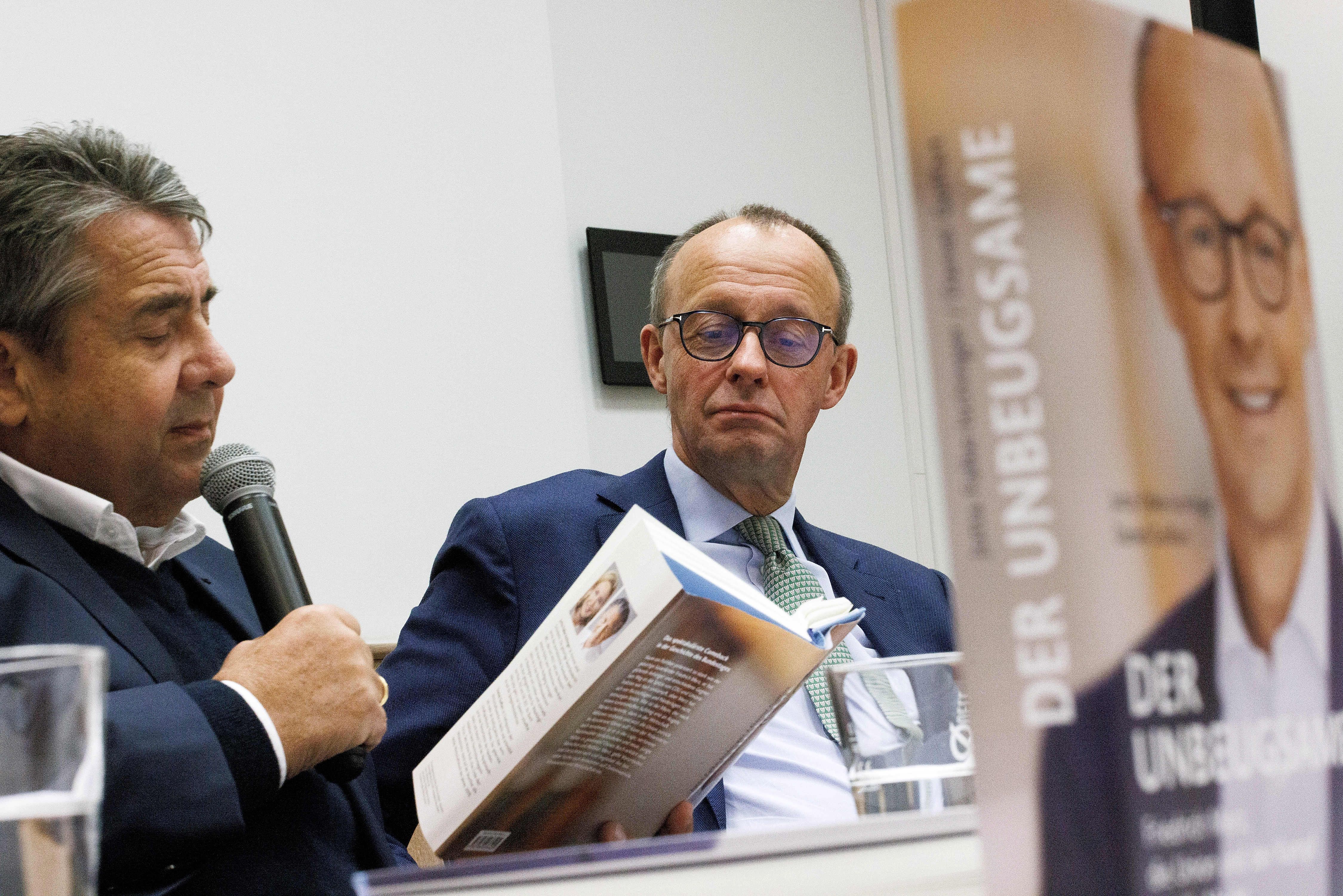 Scholz gegen Merz: Die große Märchen-Show im Bundestag