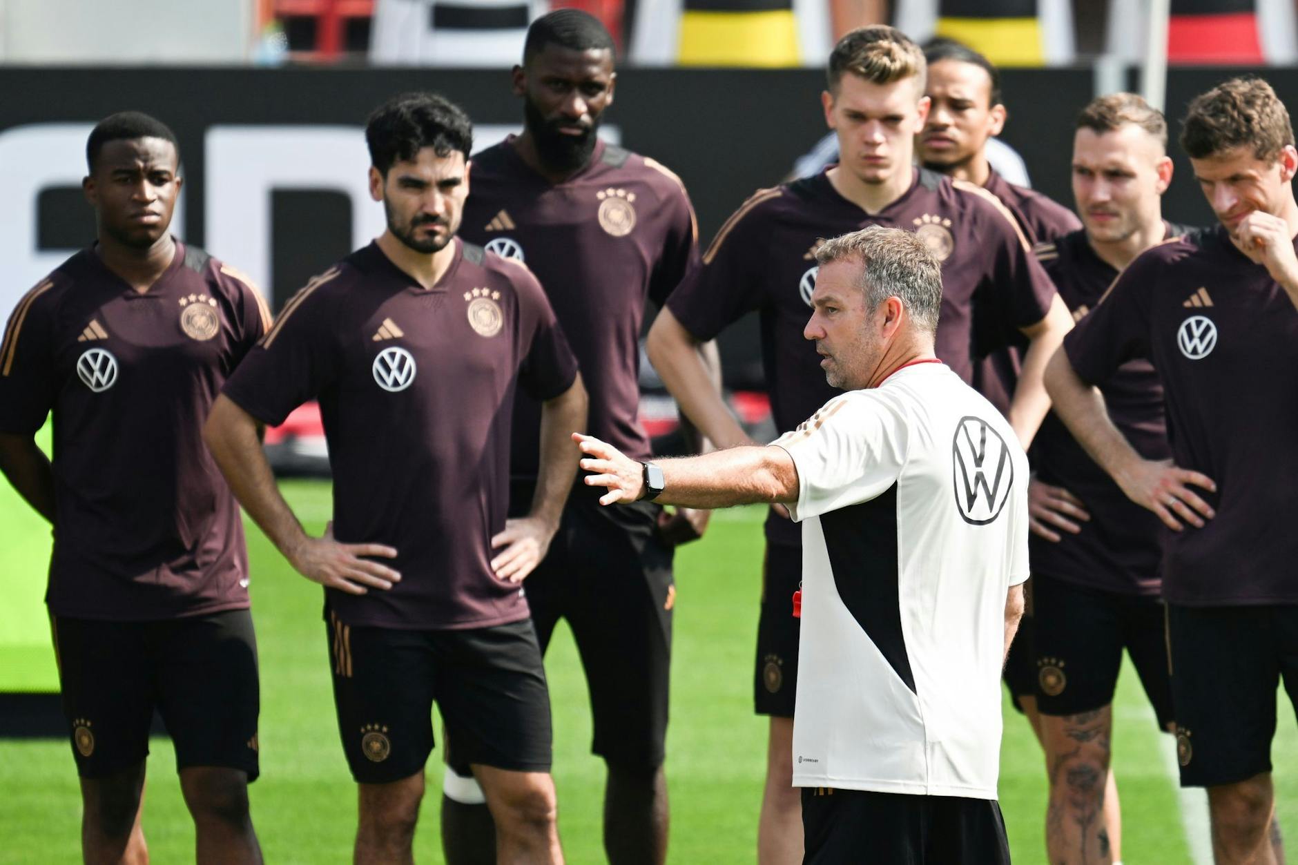 Das DFB-Team beim Training in im Al-Shamal Stadion.