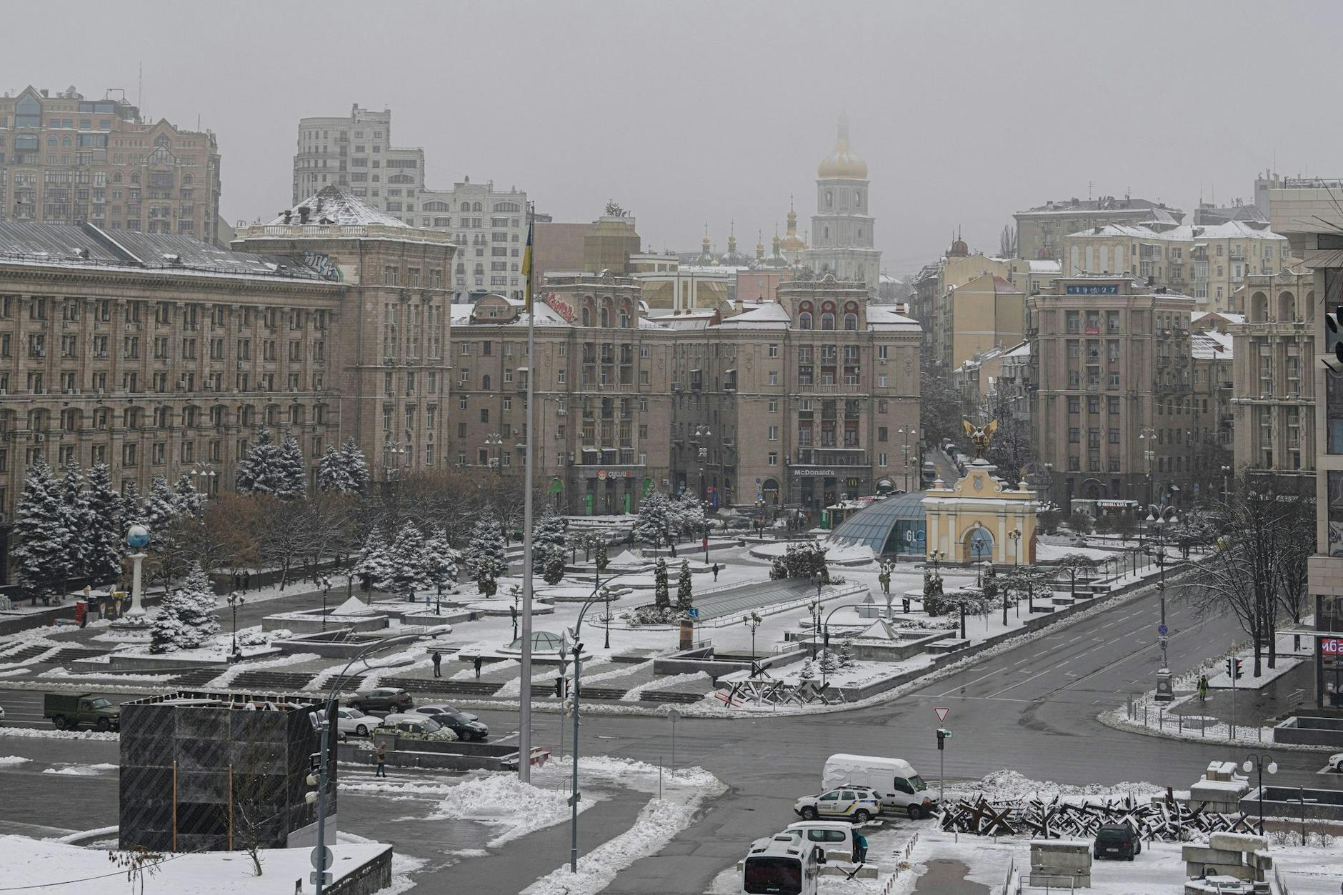 Vor neun Jahren protestierten Menschen in Kiew auf dem Maidan-Platz gegen die russlandfreundliche Regierung.